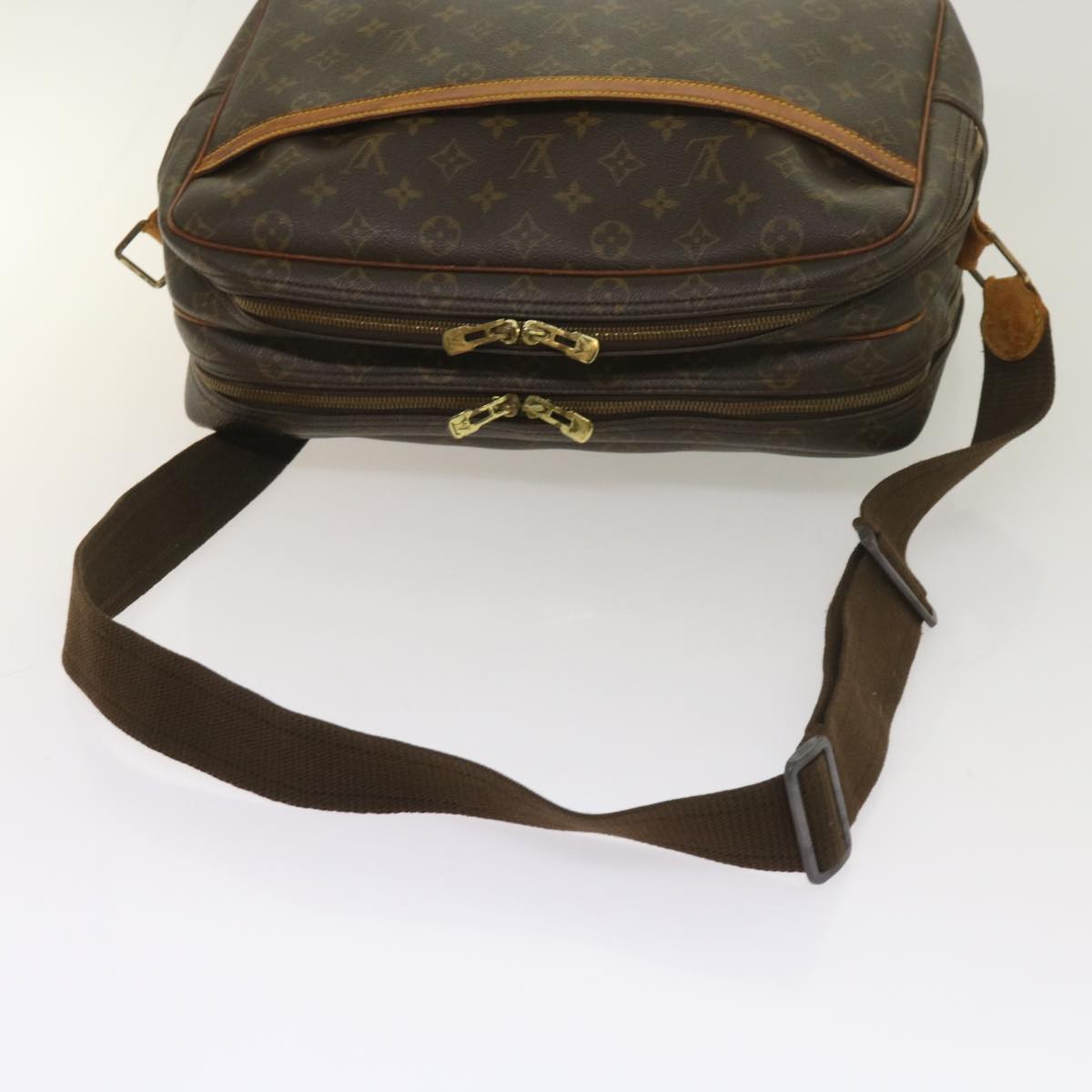 LOUIS VUITTON Monogram Reporter GM Shoulder Bag M45252 LV Auth bs11636