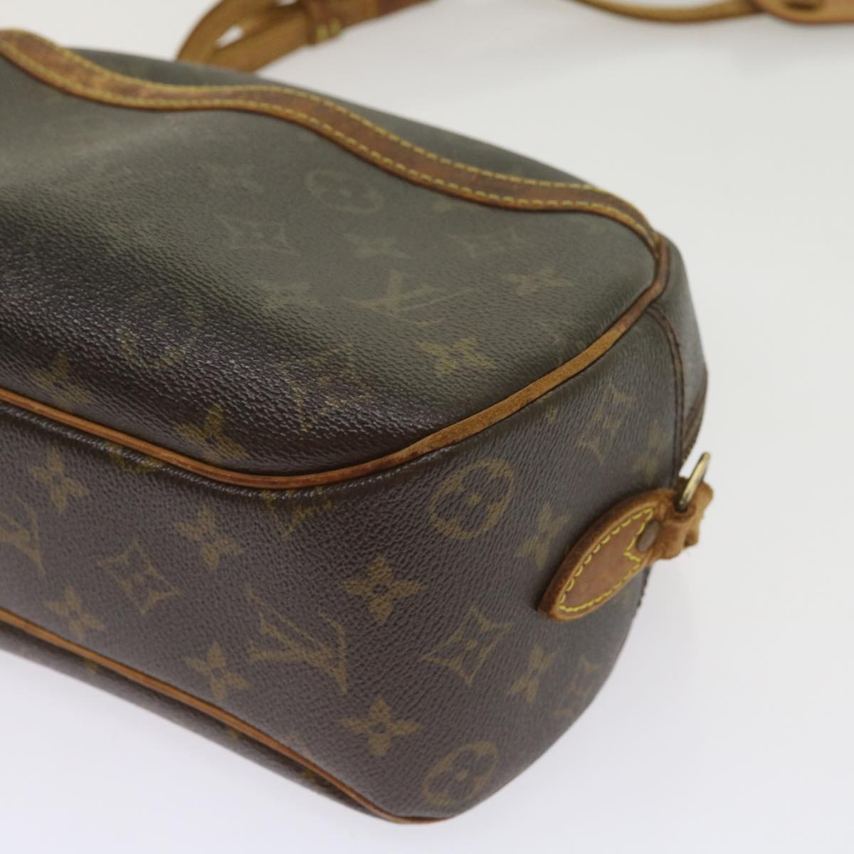 LOUIS VUITTON Monogram Blois Shoulder Bag M51221 LV Auth bs11665