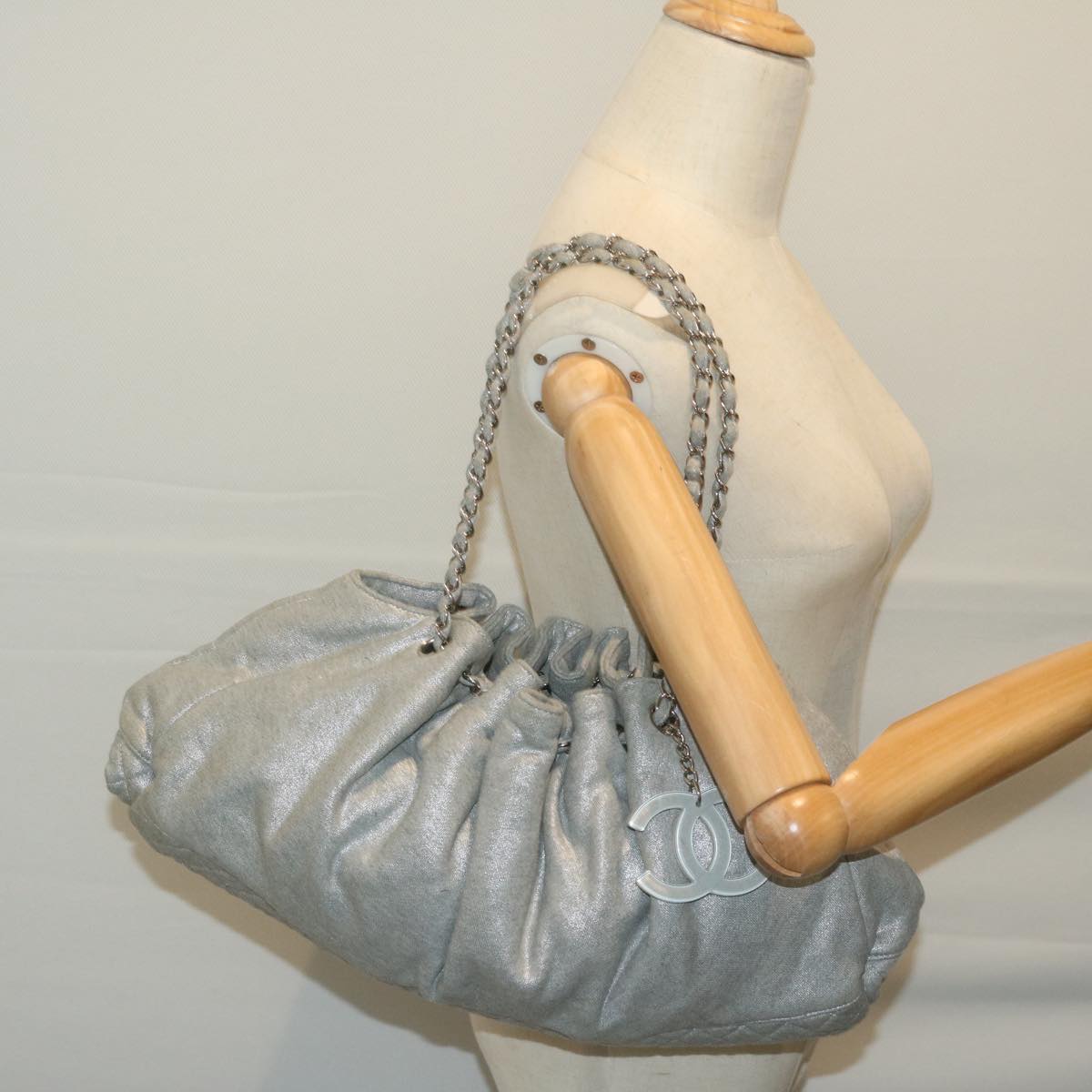 CHANEL Chain Shoulder Bag Canvas Gray CC Auth bs11680