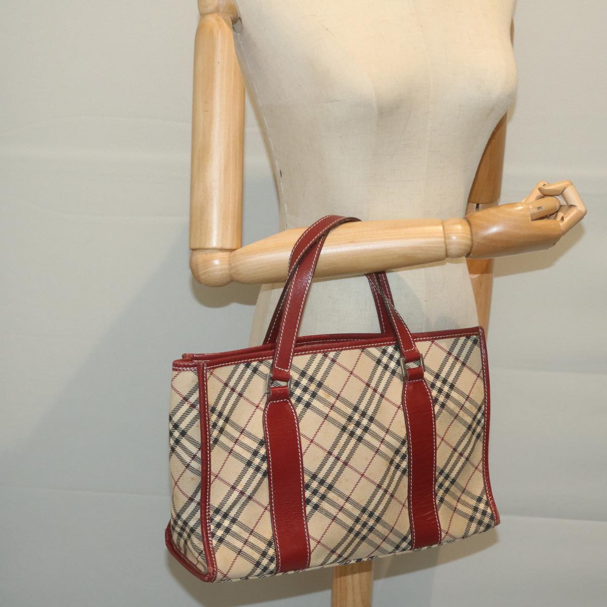 BURBERRY Nova Check Blue Label Hand Bag Canvas Beige Red Auth bs11717