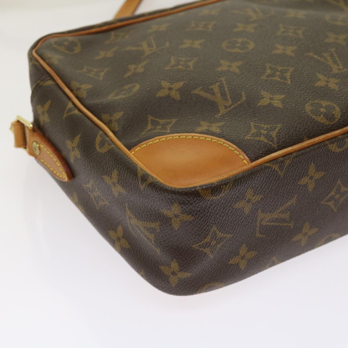 LOUIS VUITTON Monogram Trocadero 30 Shoulder Bag M51272 LV Auth bs11748