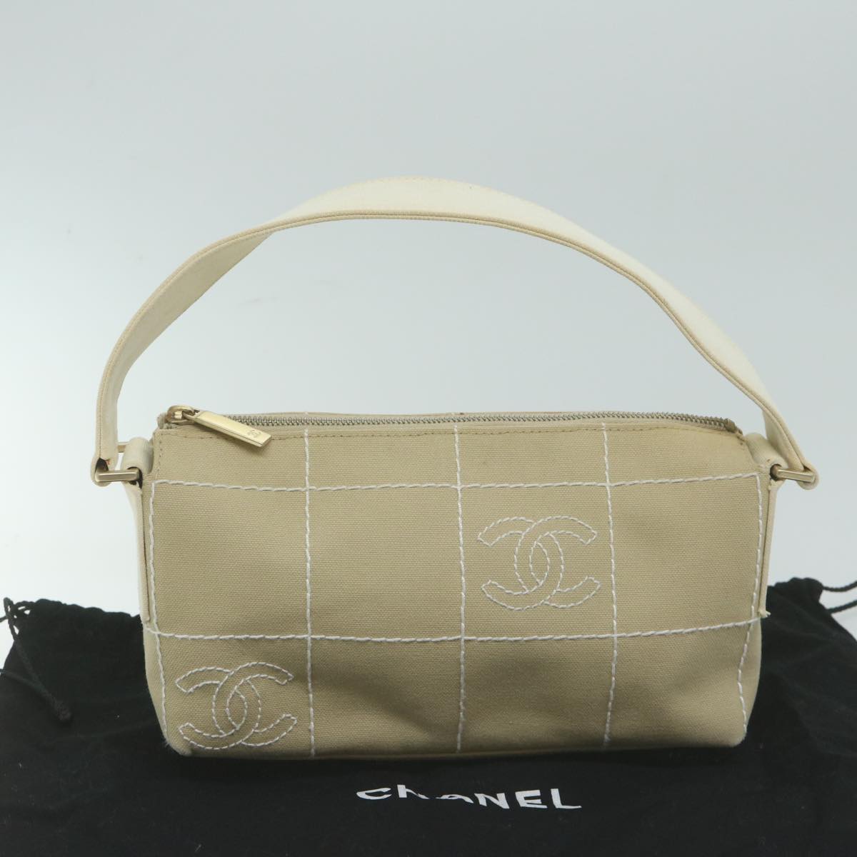 CHANEL Shoulder Bag Canvas Beige CC Auth bs11766