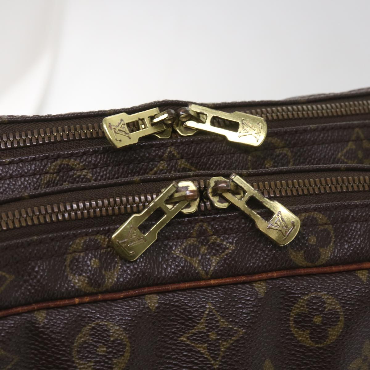 LOUIS VUITTON Monogram Reporter GM Shoulder Bag M45252 LV Auth bs11824