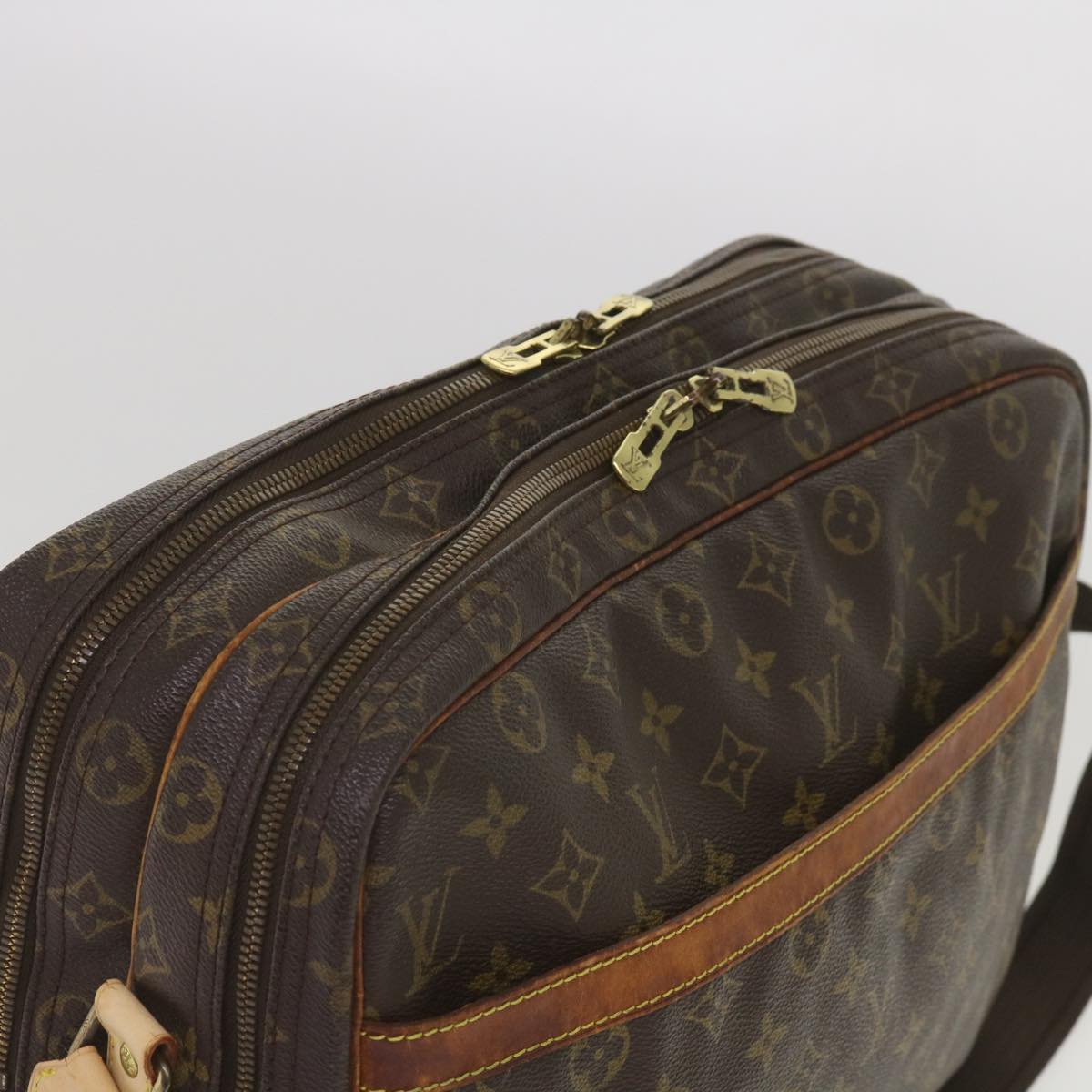 LOUIS VUITTON Monogram Reporter GM Shoulder Bag M45252 LV Auth bs11824