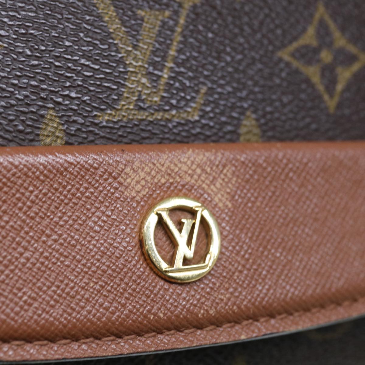 LOUIS VUITTON Monogram Bordeaux 27 Shoulder Bag M51797 LV Auth bs11860