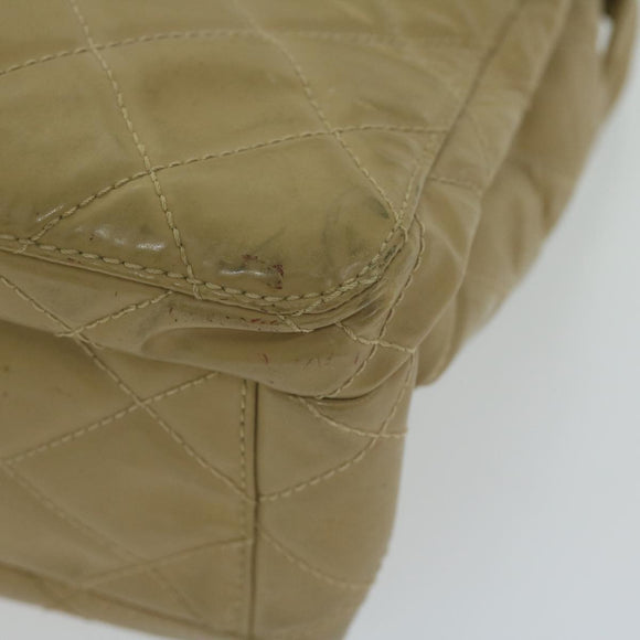 CHANEL Shoulder Bag Patent leather Beige CC Auth bs11893