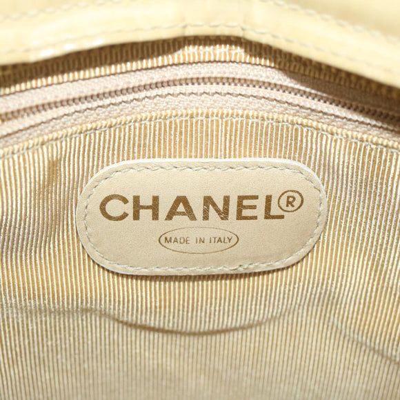 CHANEL Shoulder Bag Patent leather Beige CC Auth bs11893