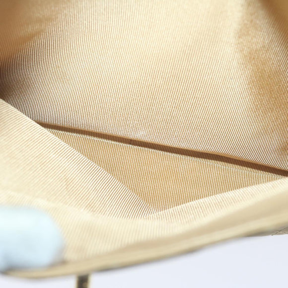 CHANEL Shoulder Bag Patent leather Beige CC Auth bs11893