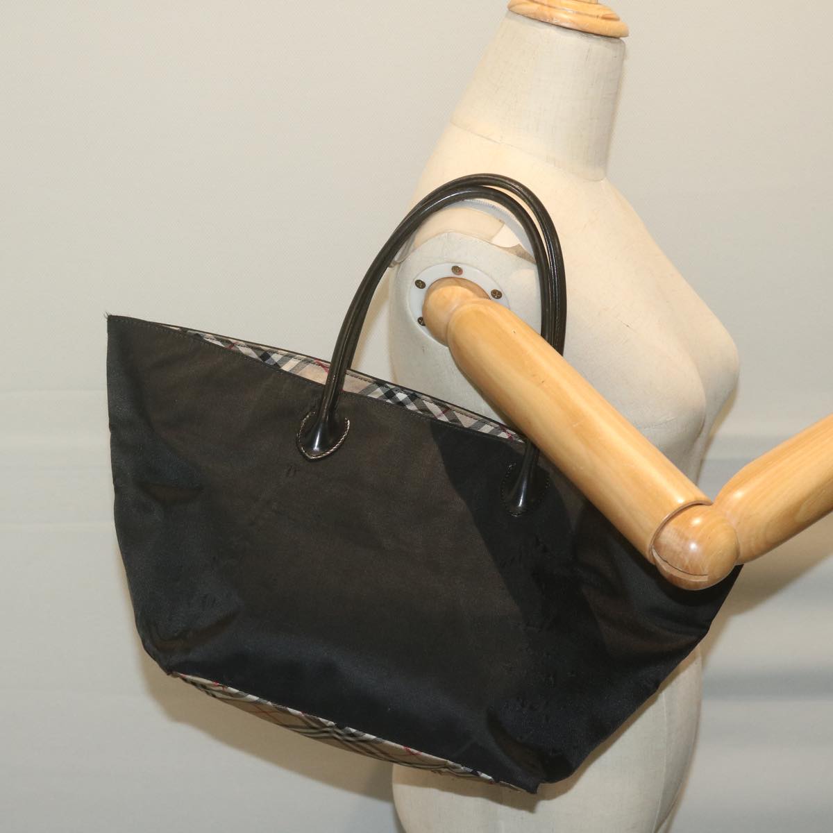 BURBERRY Tote Bag Nylon Black Auth bs11915