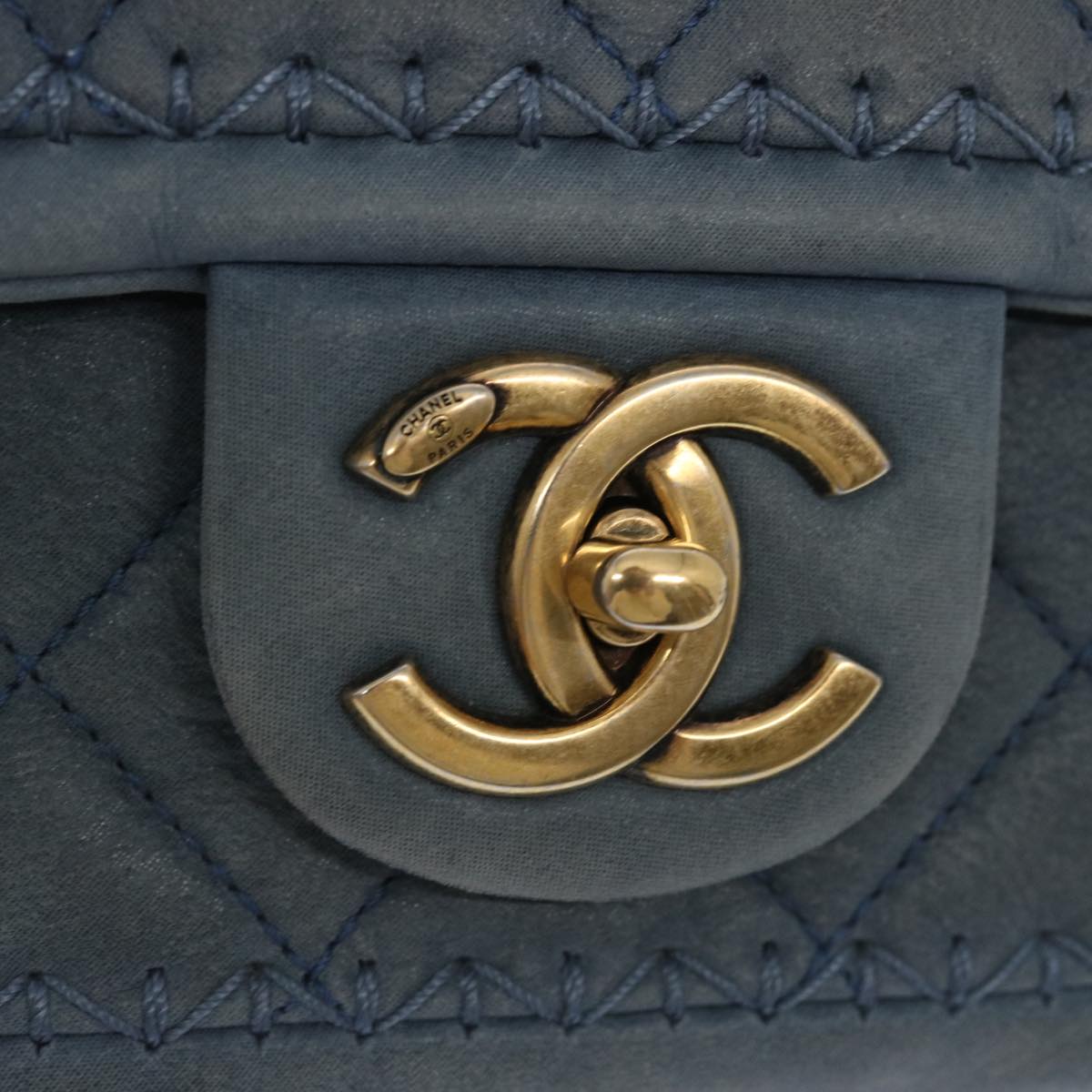 CHANEL Matelasse Chain Shoulder Bag Leather Blue CC Auth bs11918