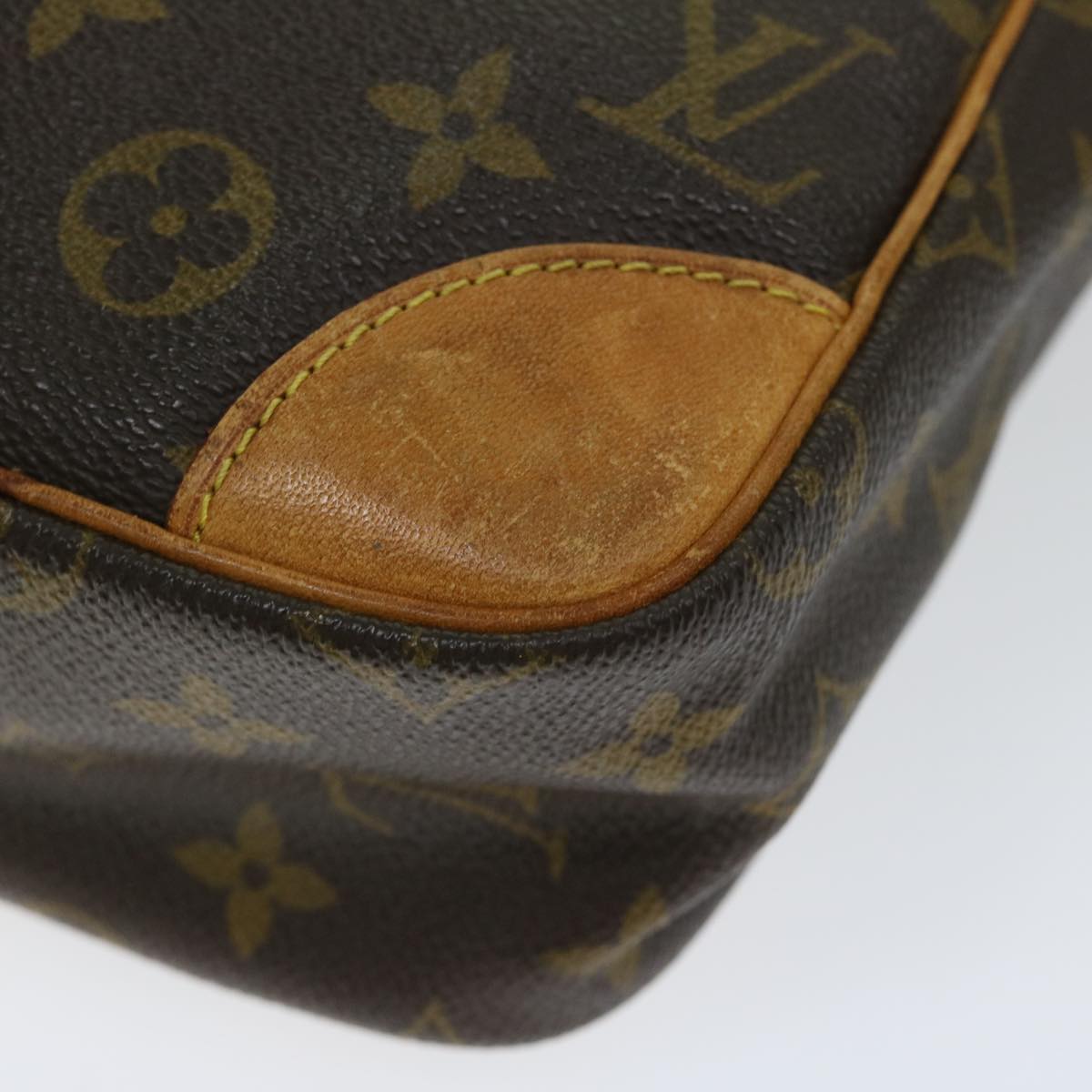 LOUIS VUITTON Monogram Danube MM Shoulder Bag M45264 LV Auth bs12066