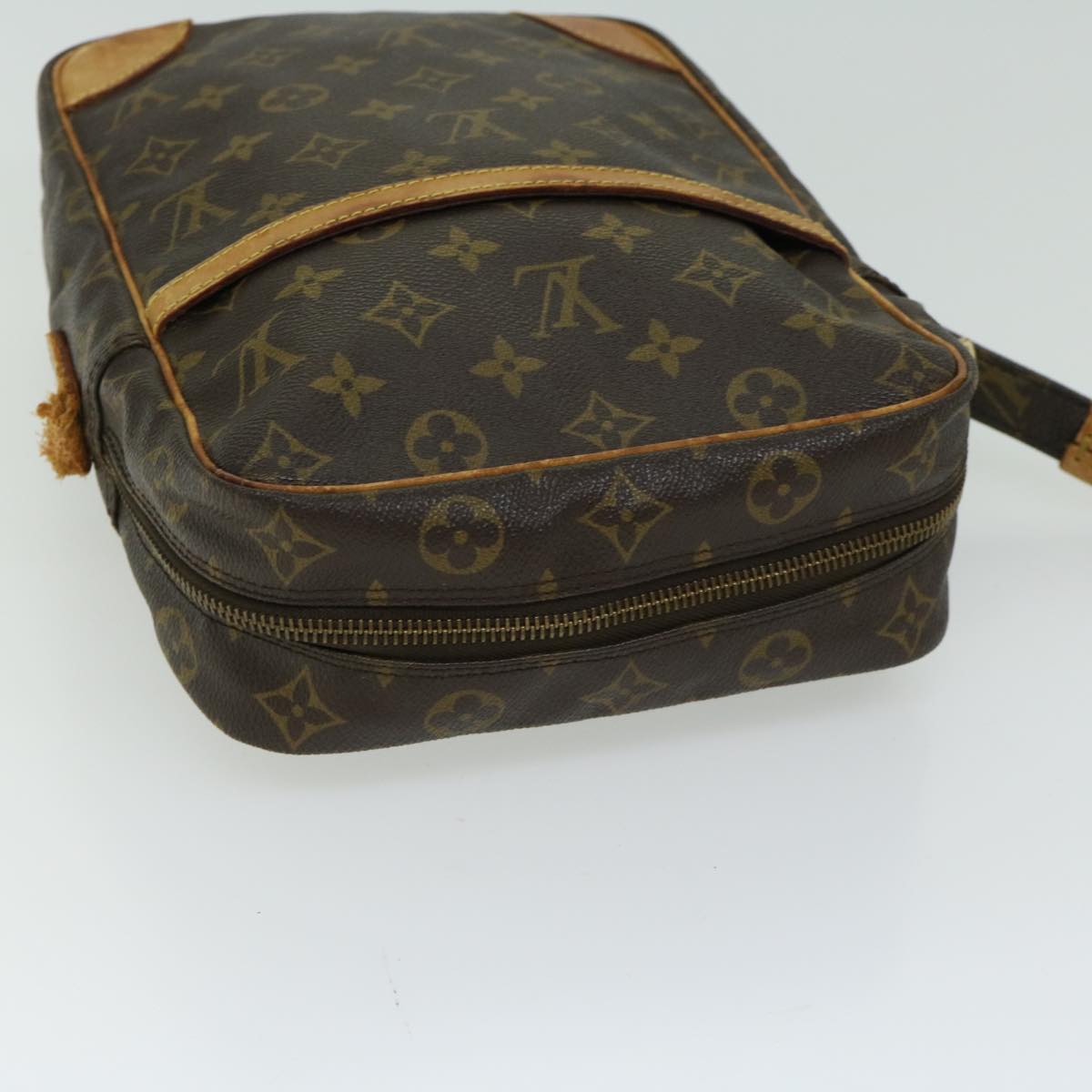 LOUIS VUITTON Monogram Danube MM Shoulder Bag M45264 LV Auth bs12066