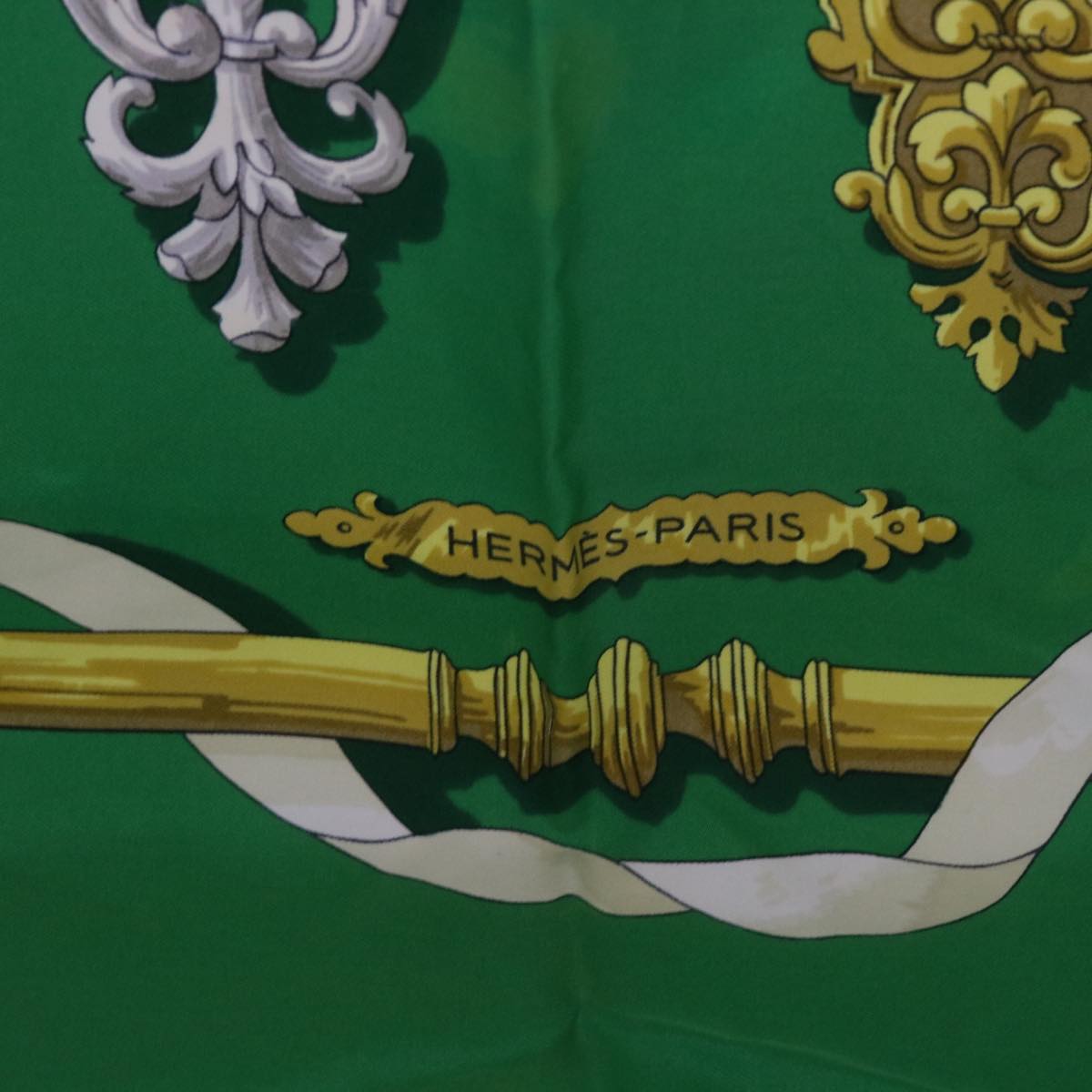 HERMES Carre 90 FERRONERIE Scarf Silk Green Auth bs12076