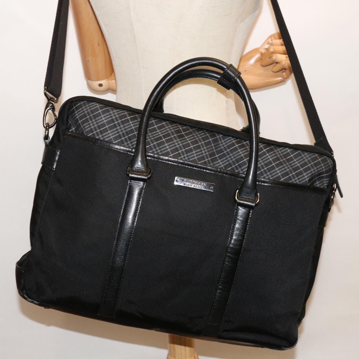 BURBERRY Nova Check Black label Hand Bag Nylon 2way Black Auth bs12120