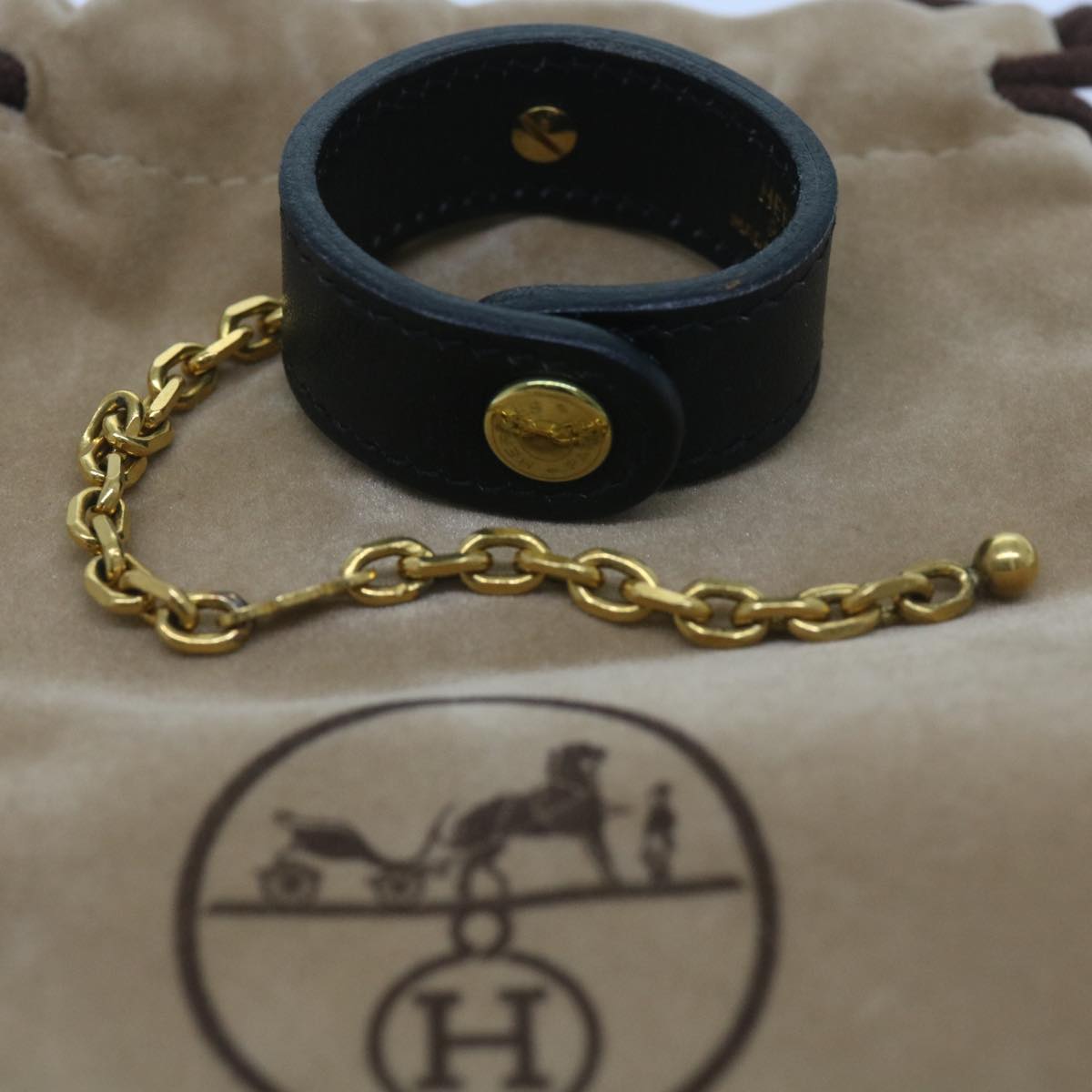 HERMES Nomad Glove Holder Charm Leather Black Gold Auth bs12148