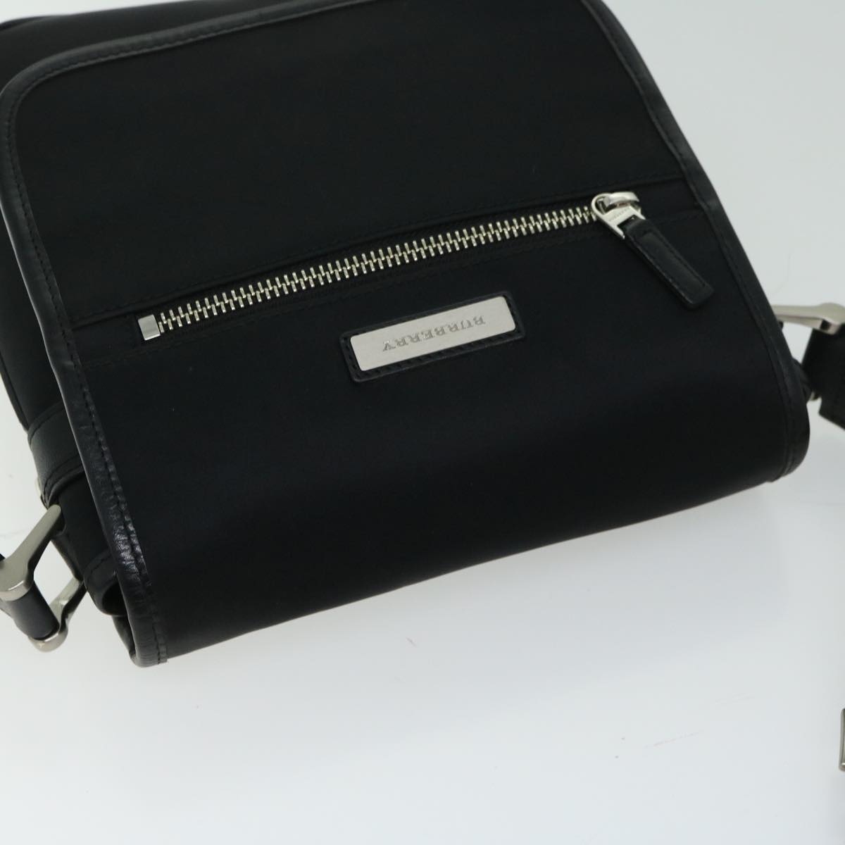 BURBERRY Shoulder Bag Nylon Black Auth bs12201