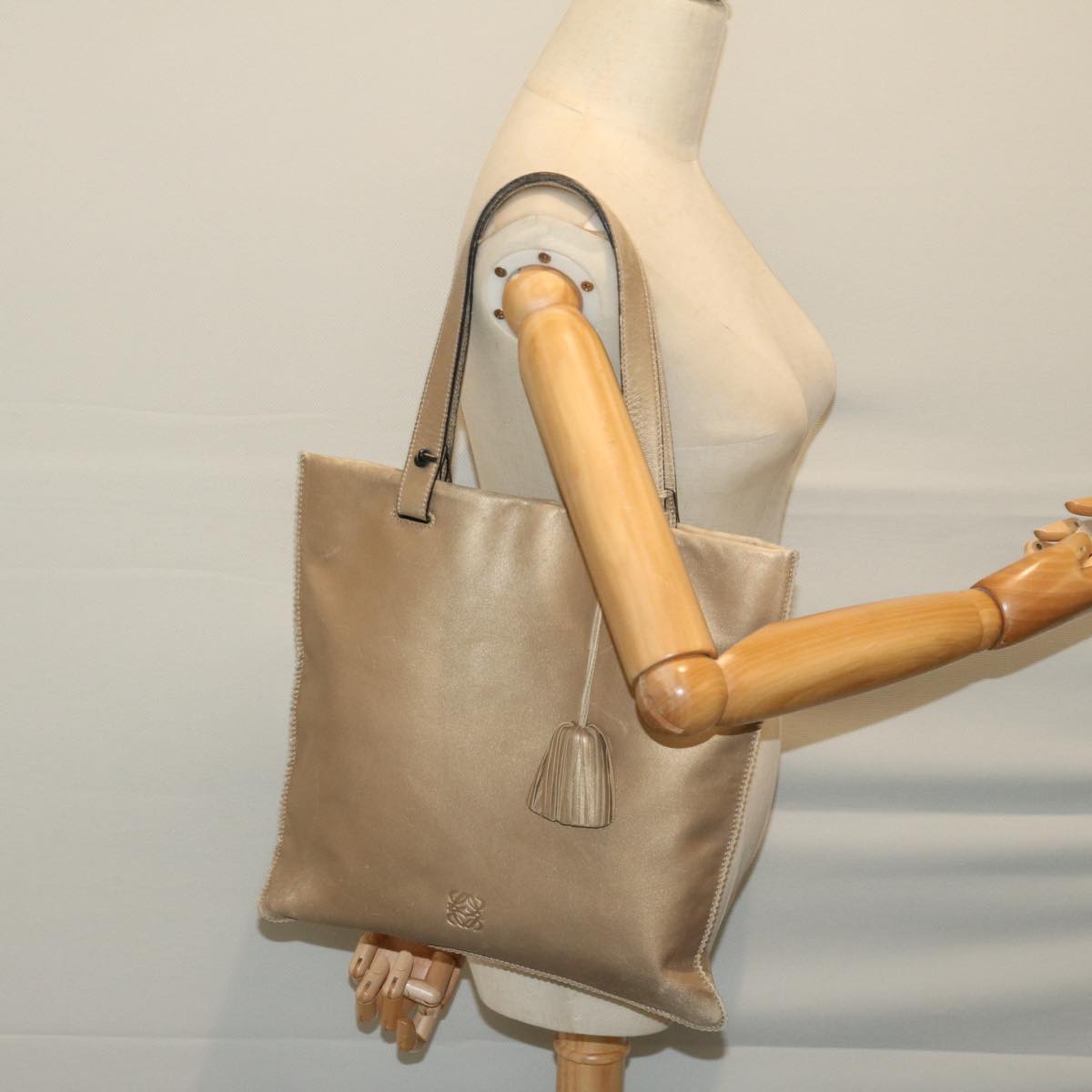 LOEWE anagram Tote Bag Leather Gold Auth bs12259