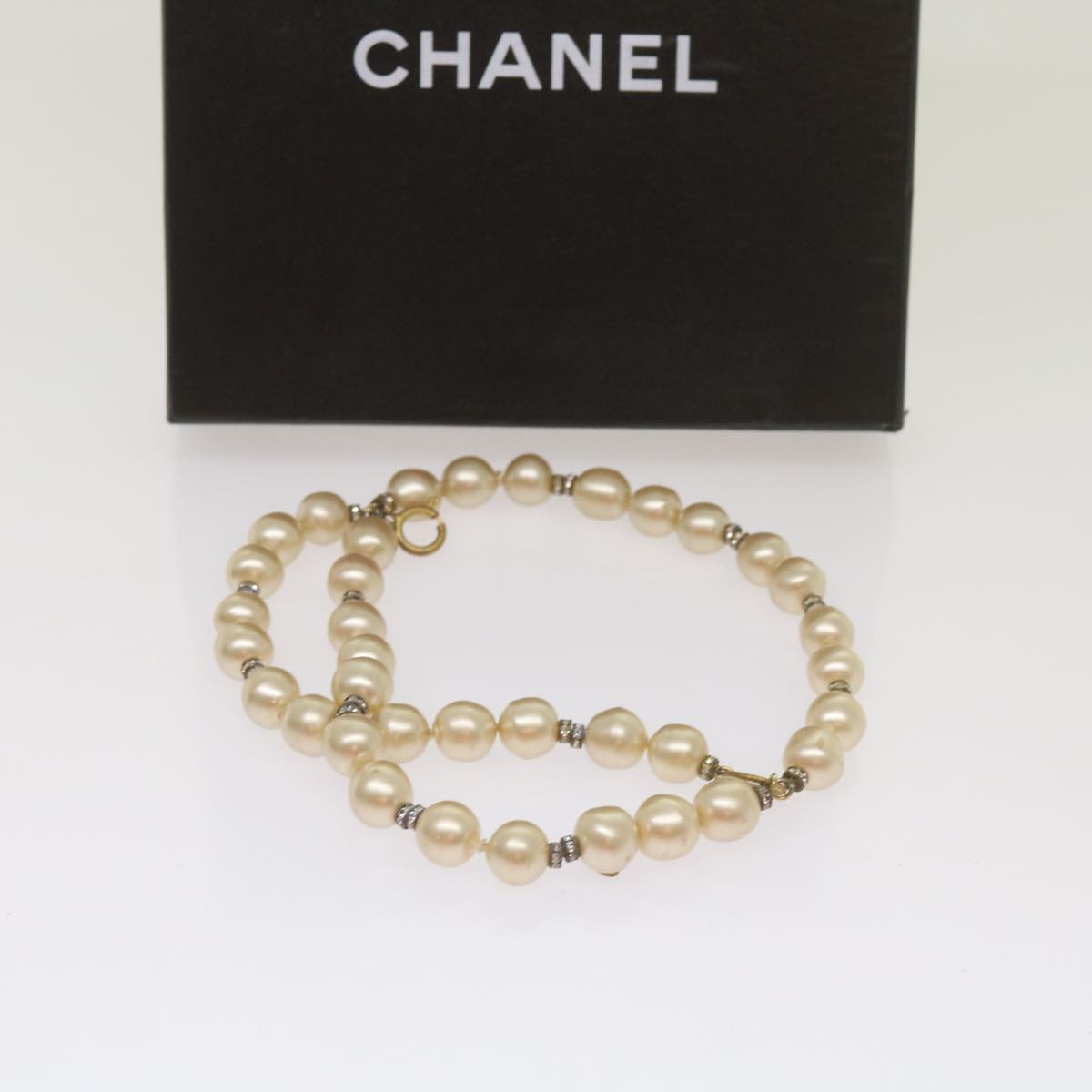 CHANEL Pearl Bracelet metal White CC Auth bs12272