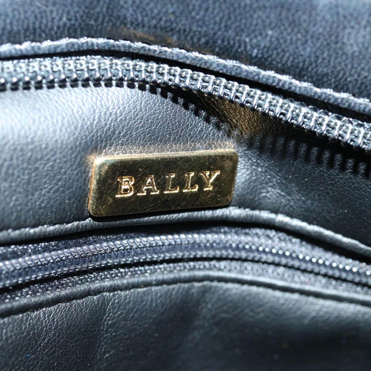 BALLY Quilted Shoulder Bag Leather Black Auth bs12311