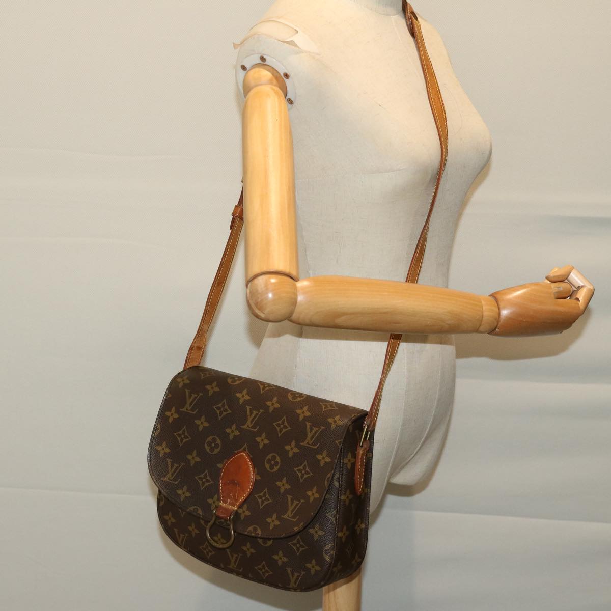 LOUIS VUITTON Monogram Saint Cloud GM Shoulder Bag M51242 LV Auth bs12363