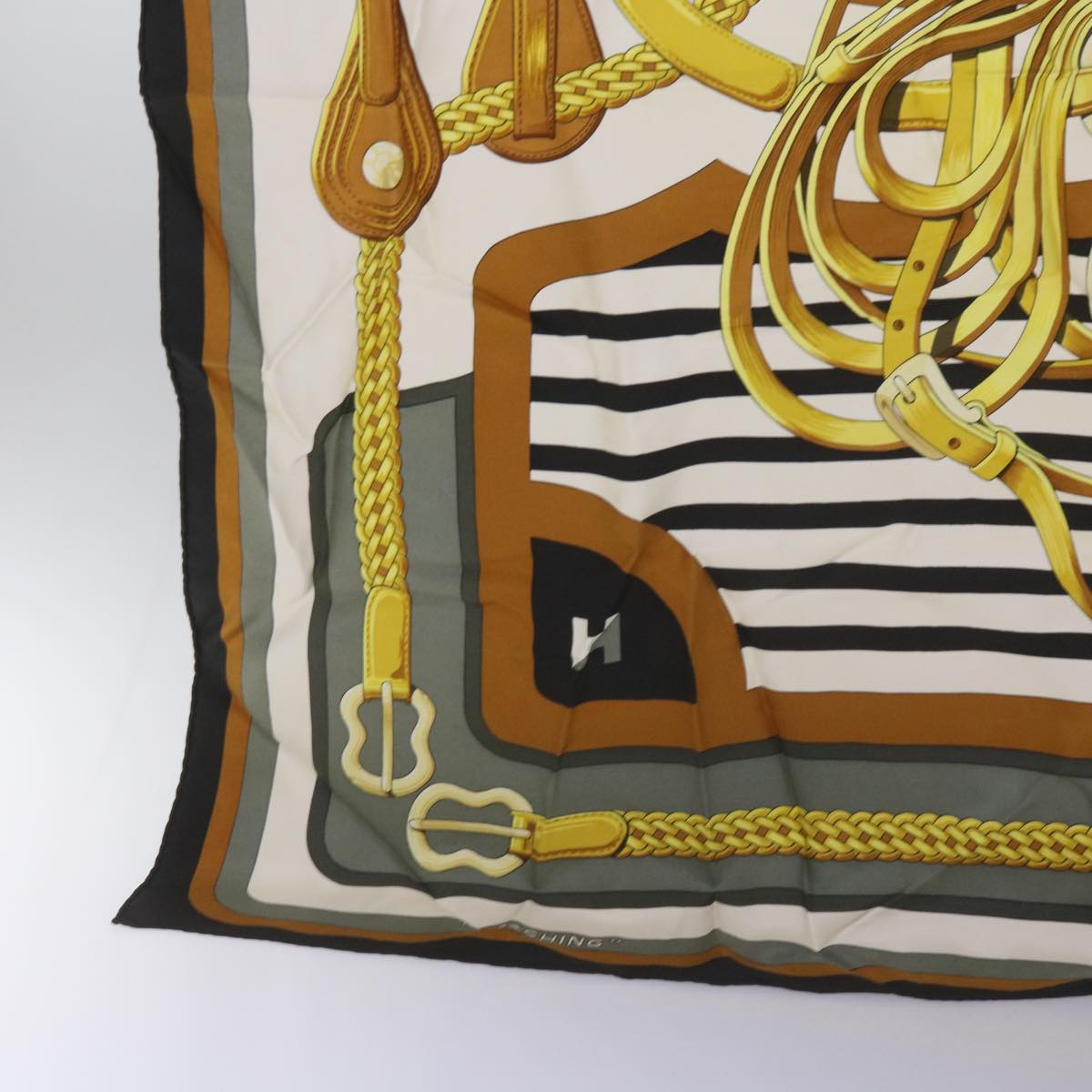 HERMES Carre 90 coaching Scarf Silk Gold Brown black Auth bs12431