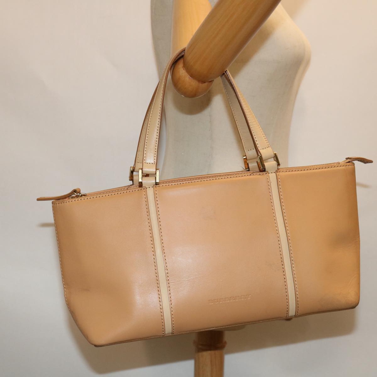 BURBERRY Hand Bag Leather Beige Auth bs12474