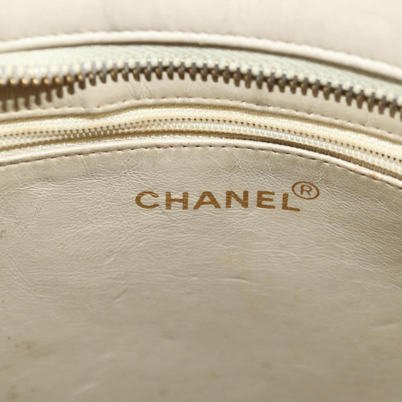 CHANEL Tote Bag Lamb Skin Beige CC Auth bs12535