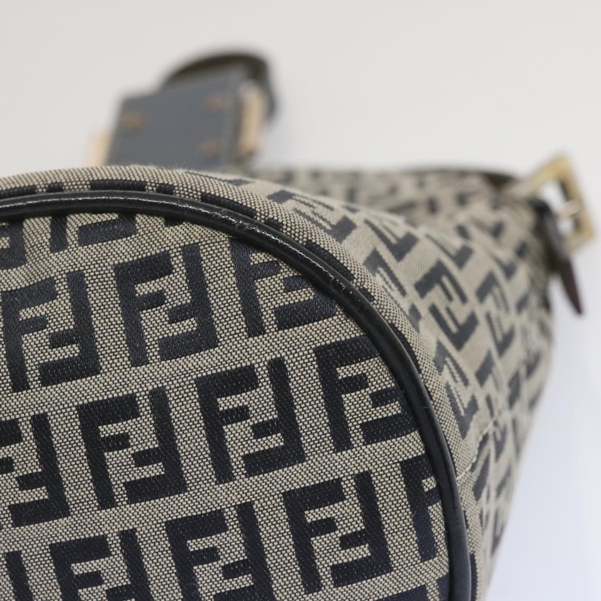 FENDI Zucchino Canvas Mamma Baguette Shoulder Bag Navy Auth bs12563