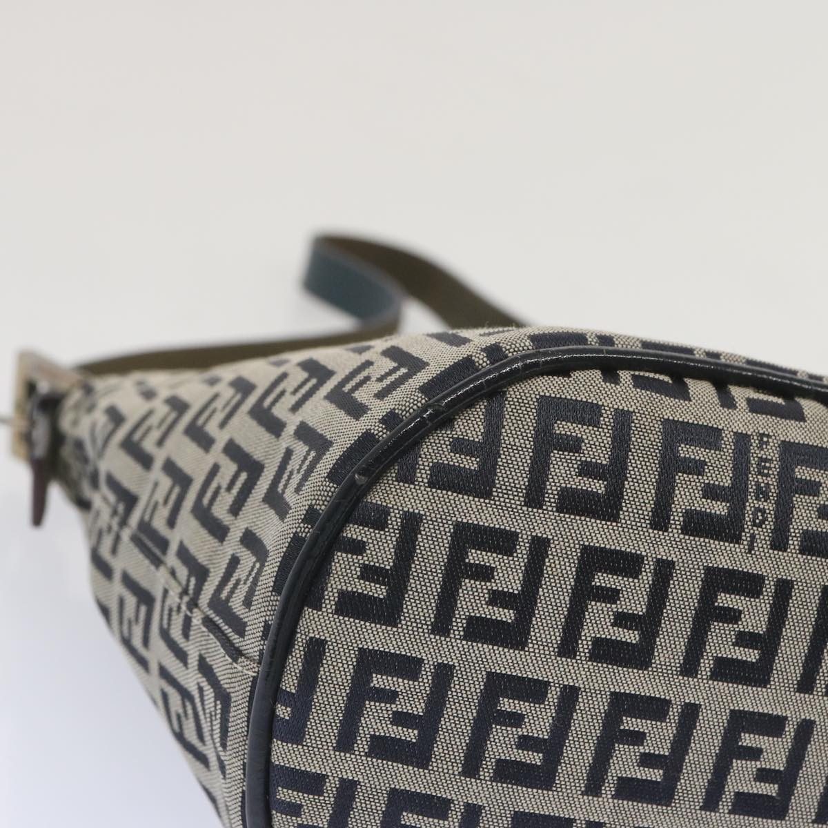 FENDI Zucchino Canvas Mamma Baguette Shoulder Bag Navy Auth bs12563