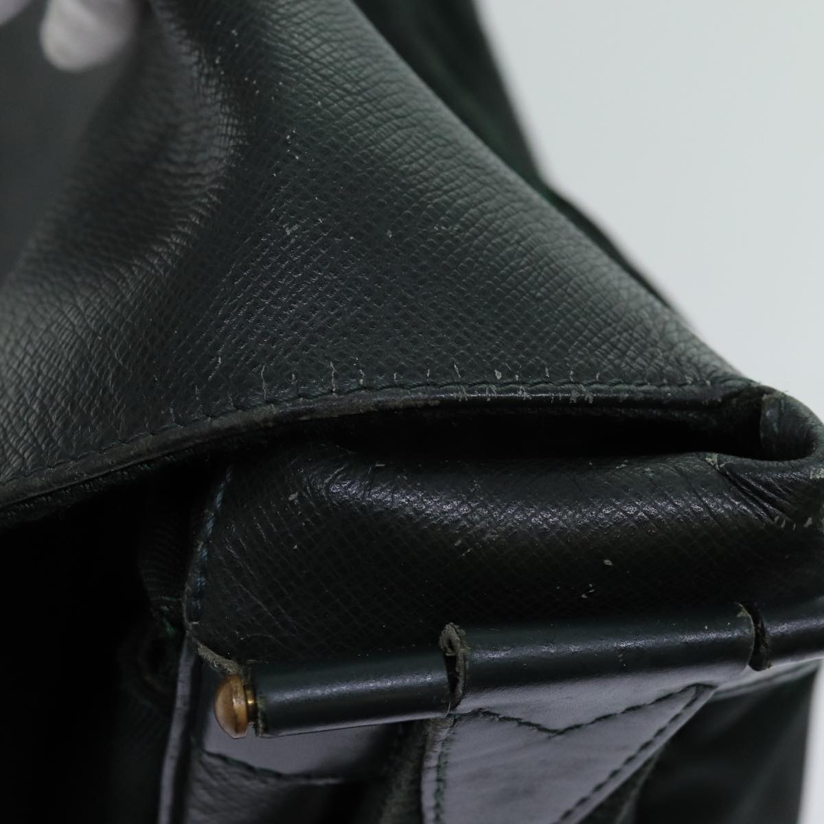 LOUIS VUITTON Taiga Leather Delsous Shoulder Bag Epicea M30164 LV Auth bs12595