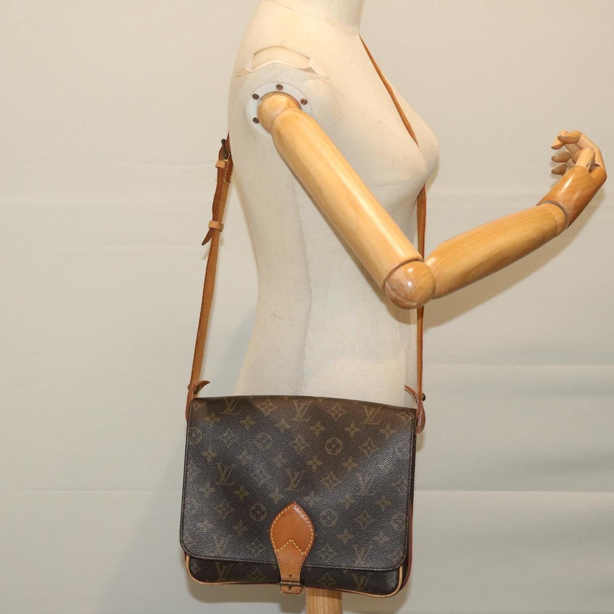 LOUIS VUITTON Monogram Cartouchiere GM Shoulder Bag M51252 LV Auth bs12659