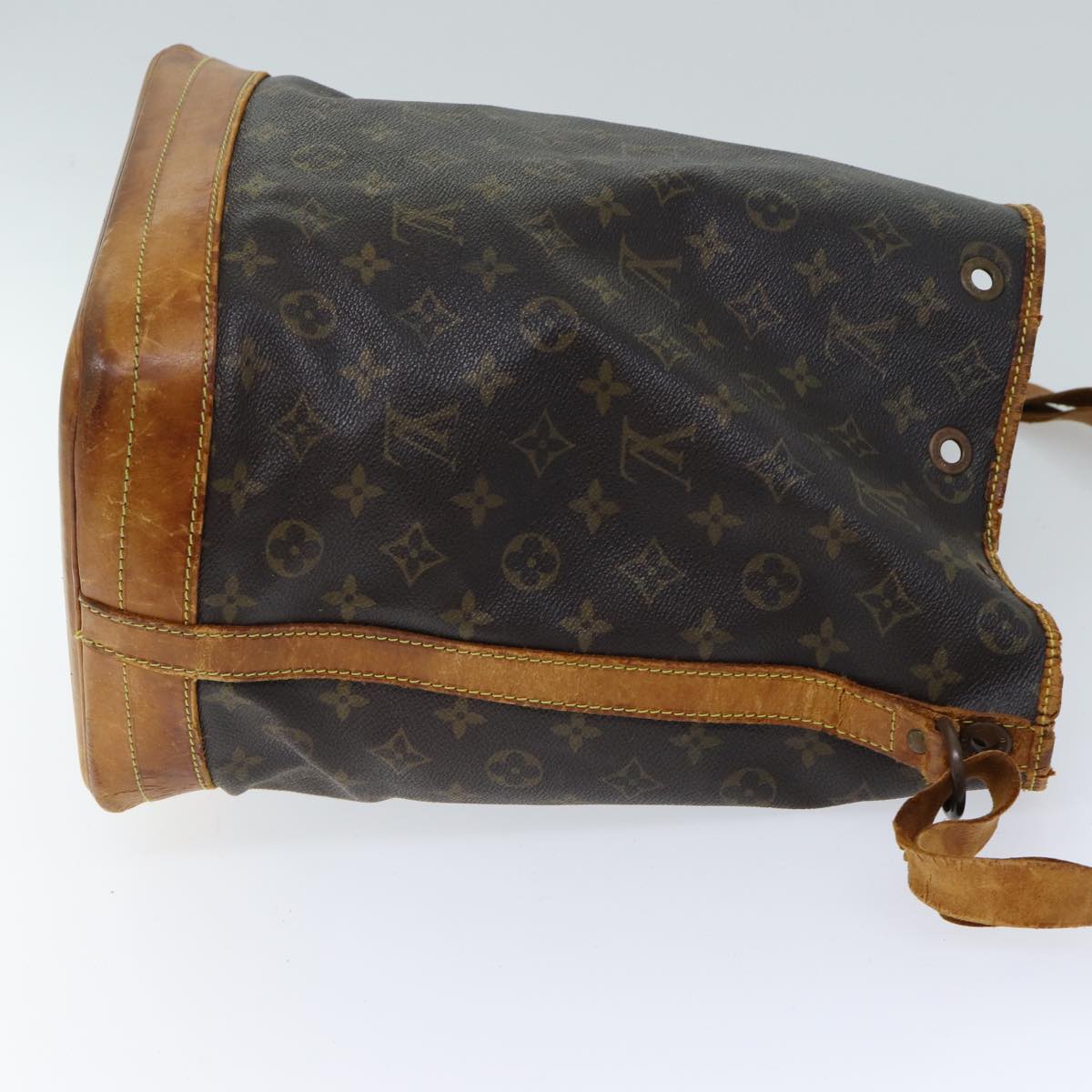 LOUIS VUITTON Monogram Noe Shoulder Bag M42224 LV Auth bs12673