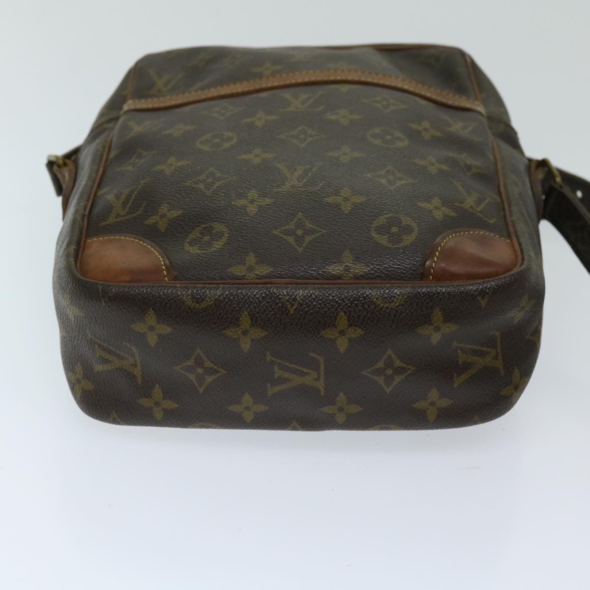 LOUIS VUITTON Monogram Danube MM Shoulder Bag M45264 LV Auth bs12684