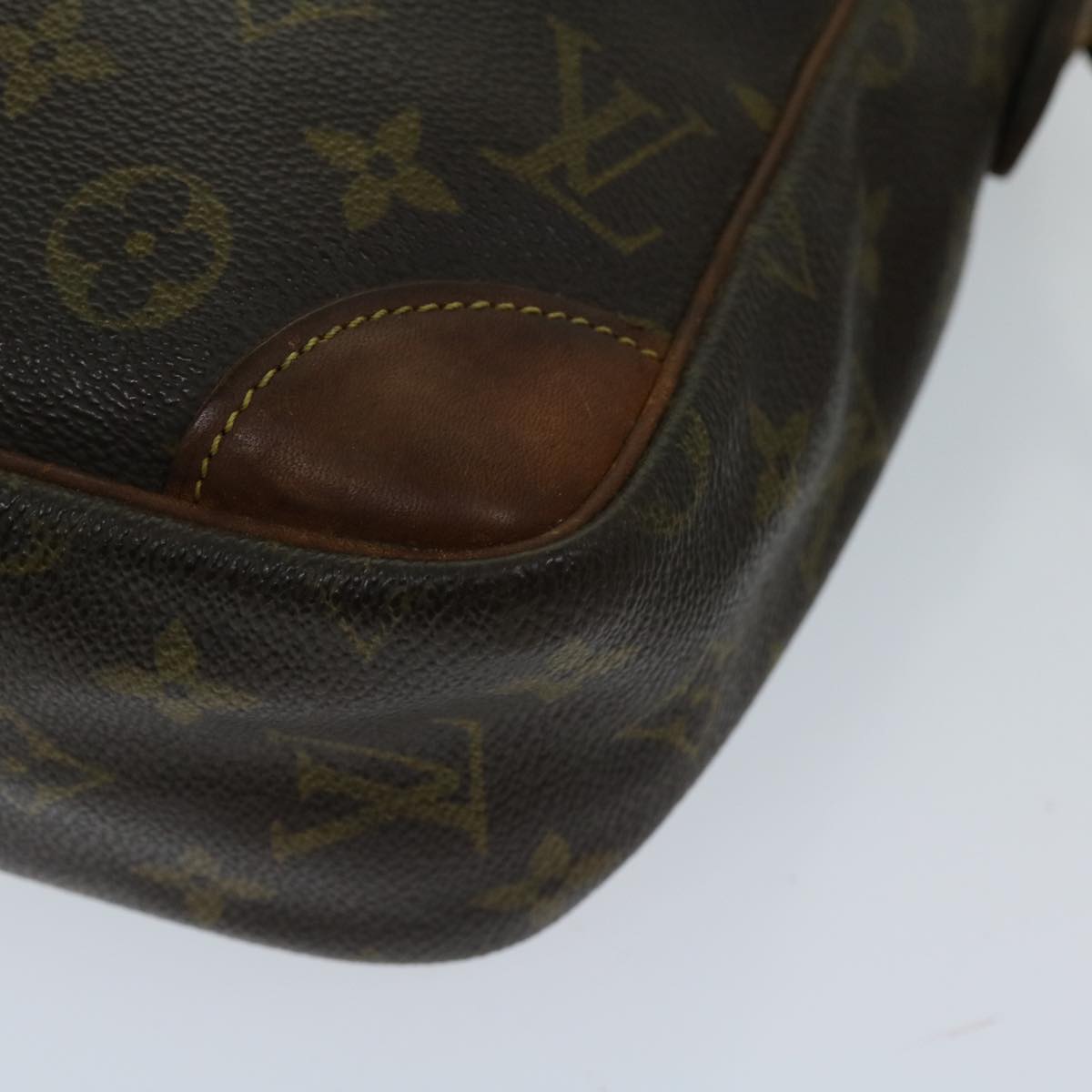 LOUIS VUITTON Monogram Danube MM Shoulder Bag M45264 LV Auth bs12684