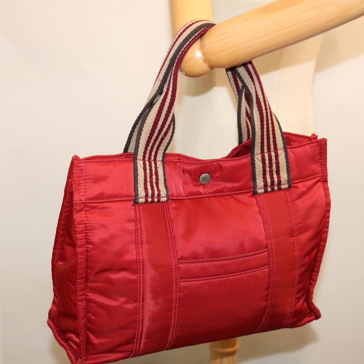 BURBERRY Nova Check Blue Label Hand Bag Nylon Red Auth bs12795