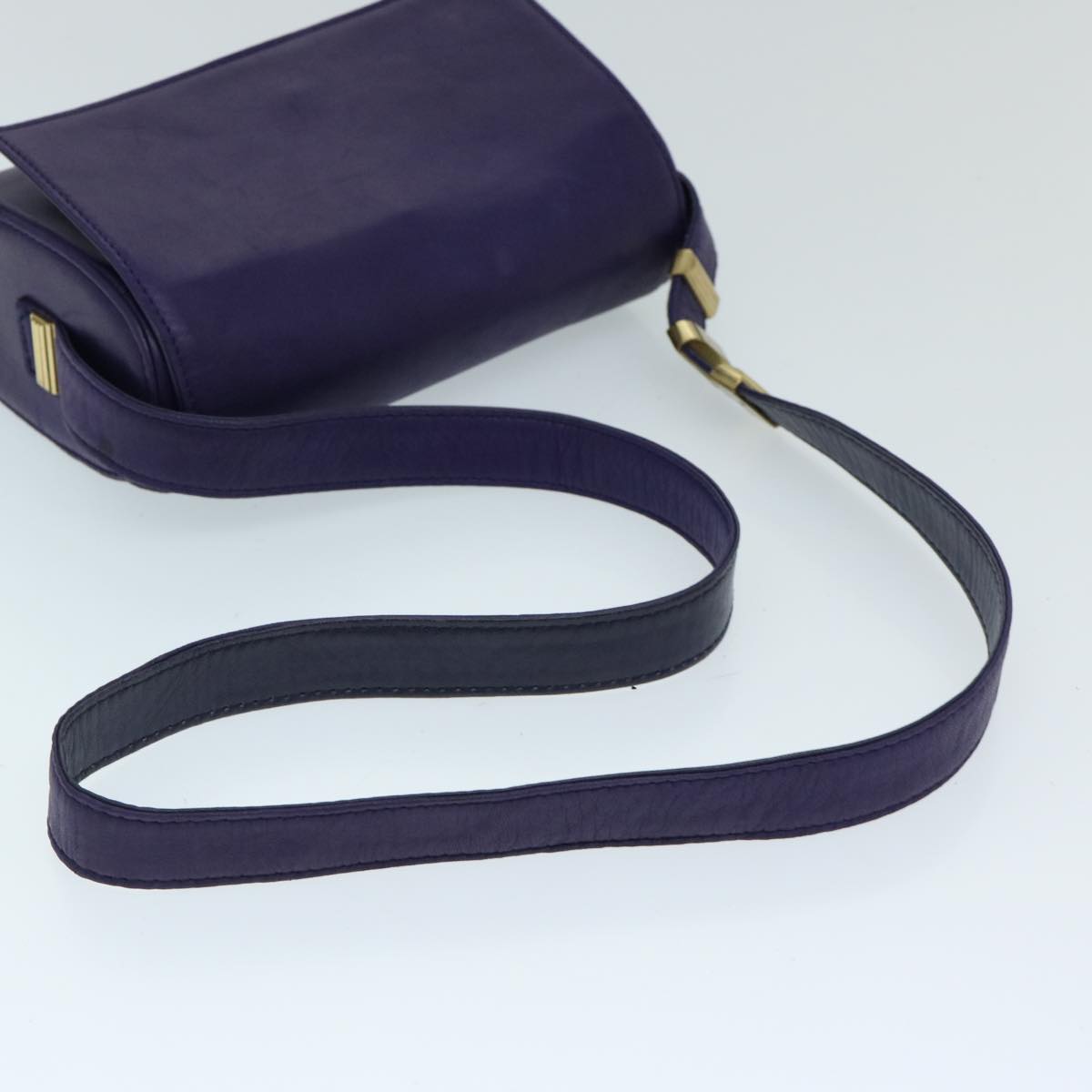 Gianni Versace Shoulder Bag Leather Purple Auth bs12840