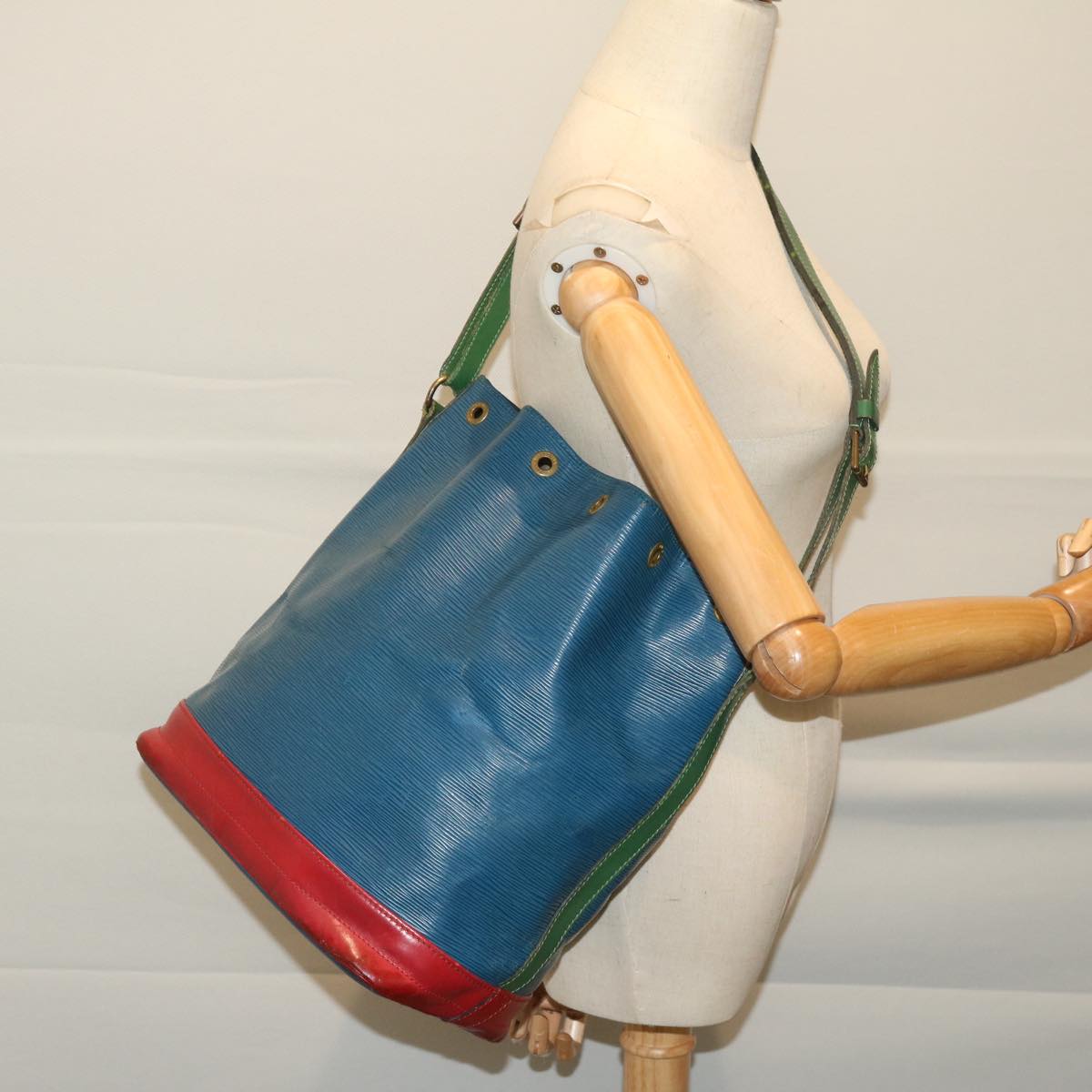 LOUIS VUITTON Epi Tricolor Noe Shoulder Bag Blue Red Green M44082 Auth bs12877