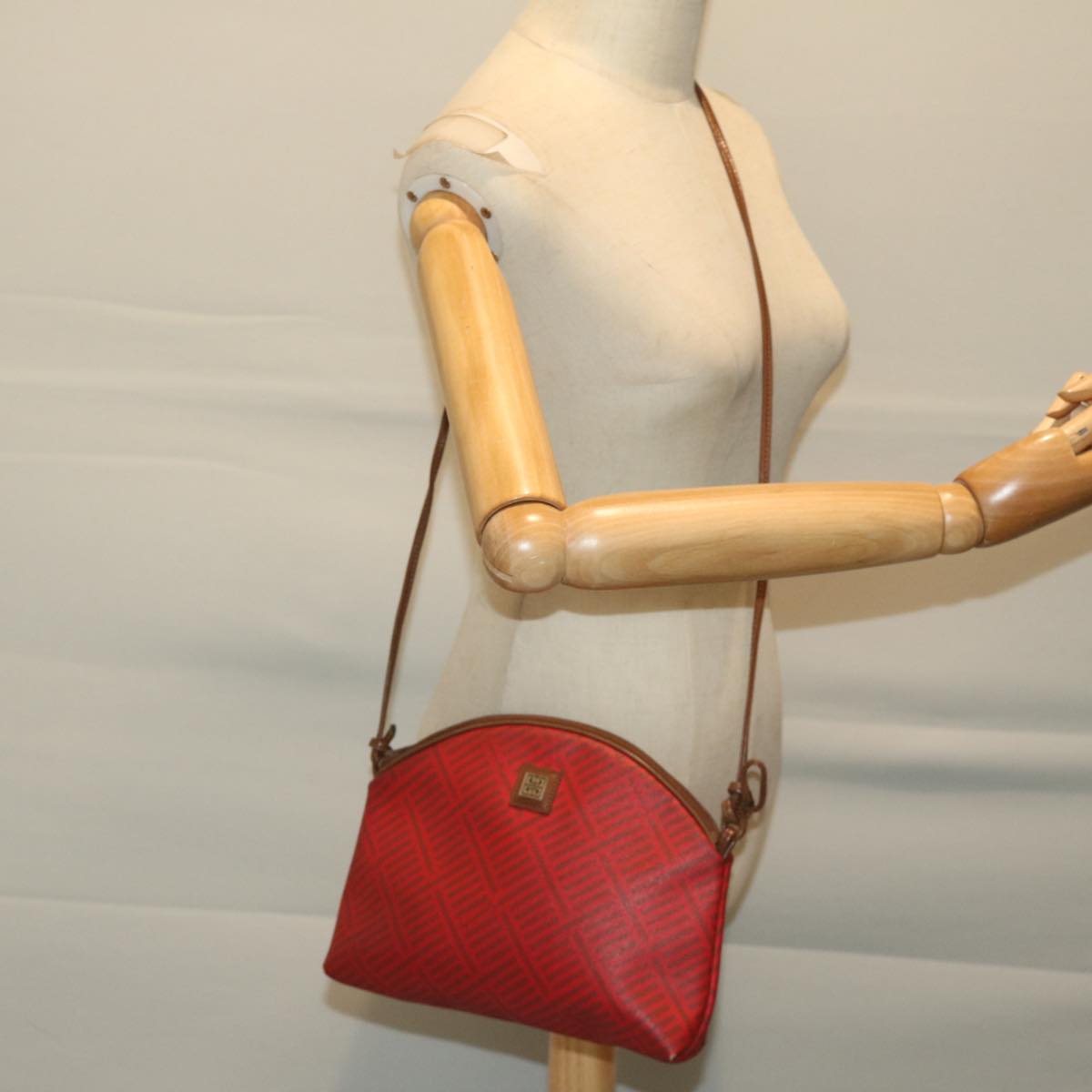 GIVENCHY Shoulder Bag PVC Leather Red Auth bs12917
