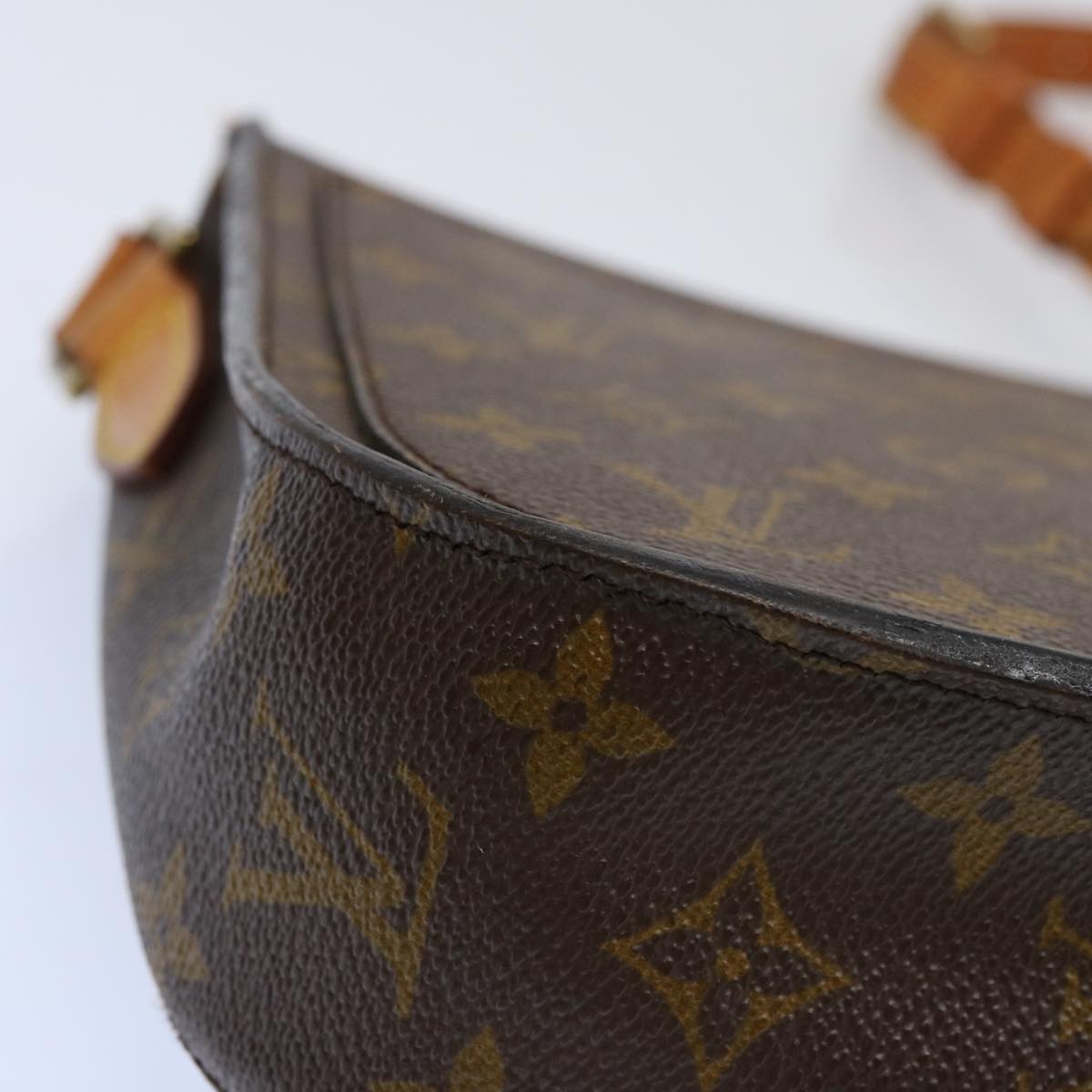 LOUIS VUITTON Monogram Saint Cloud GM Shoulder Bag Vintage M51242 Auth bs13008