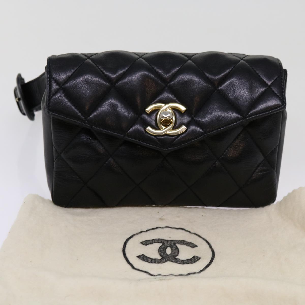 CHANEL Matelasse Turn Lock Chain Waist bag Lamb Skin Black CC Auth bs13039