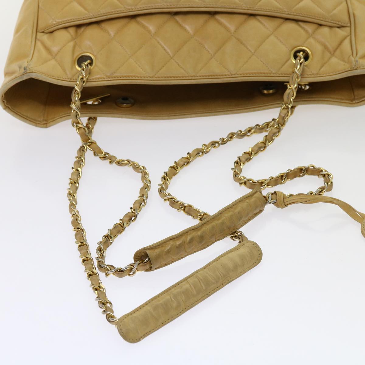 CHANEL Matelasse Chain Shoulder Bag Lamb Skin Beige CC Auth bs13044