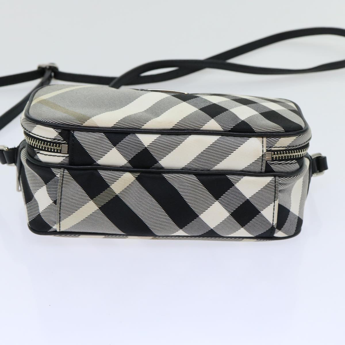 BURBERRY Nova Check Blue Label Shoulder Bag Nylon Gray Black Auth bs13069