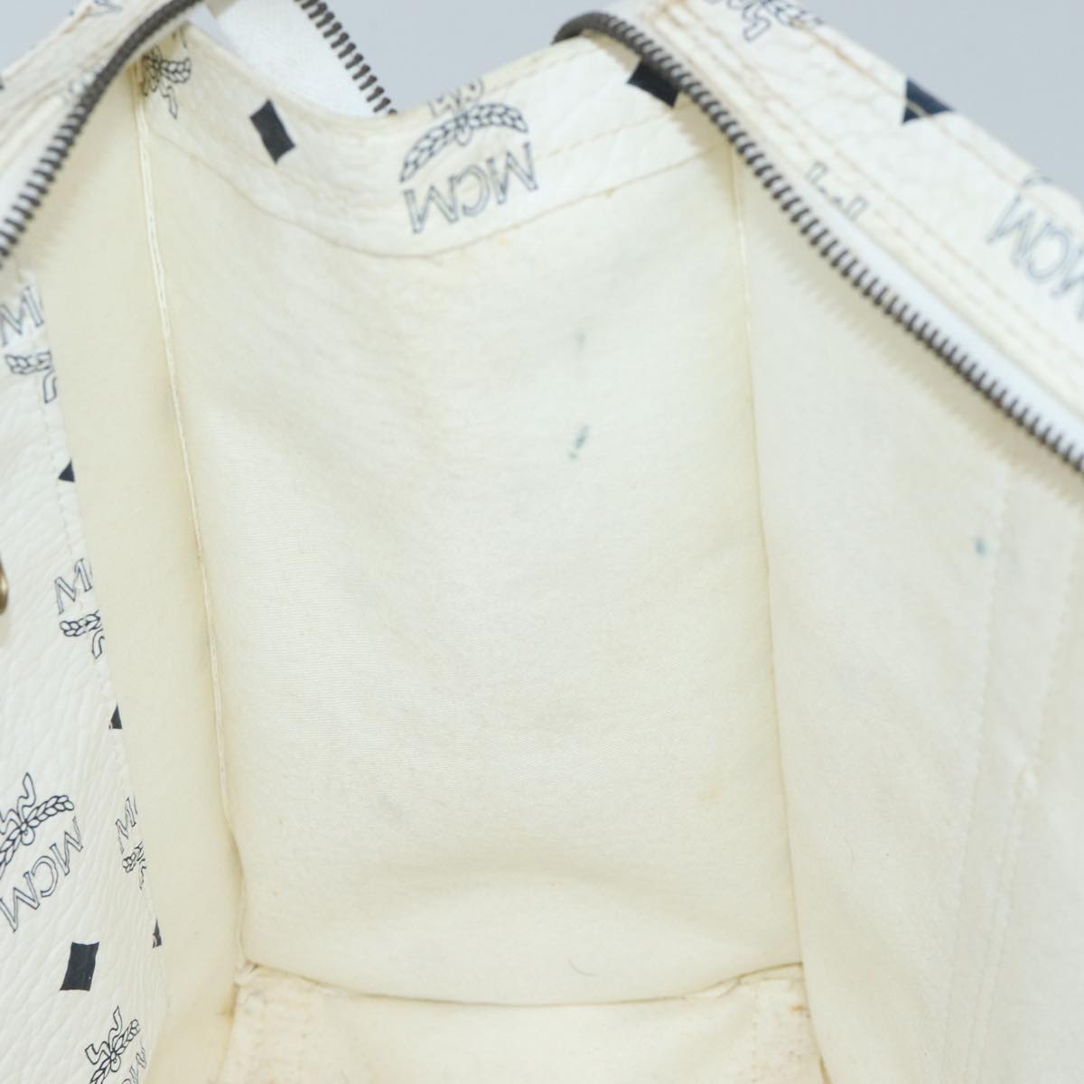 MCM Vicetos Logogram Shoulder Bag PVC White Auth bs13098