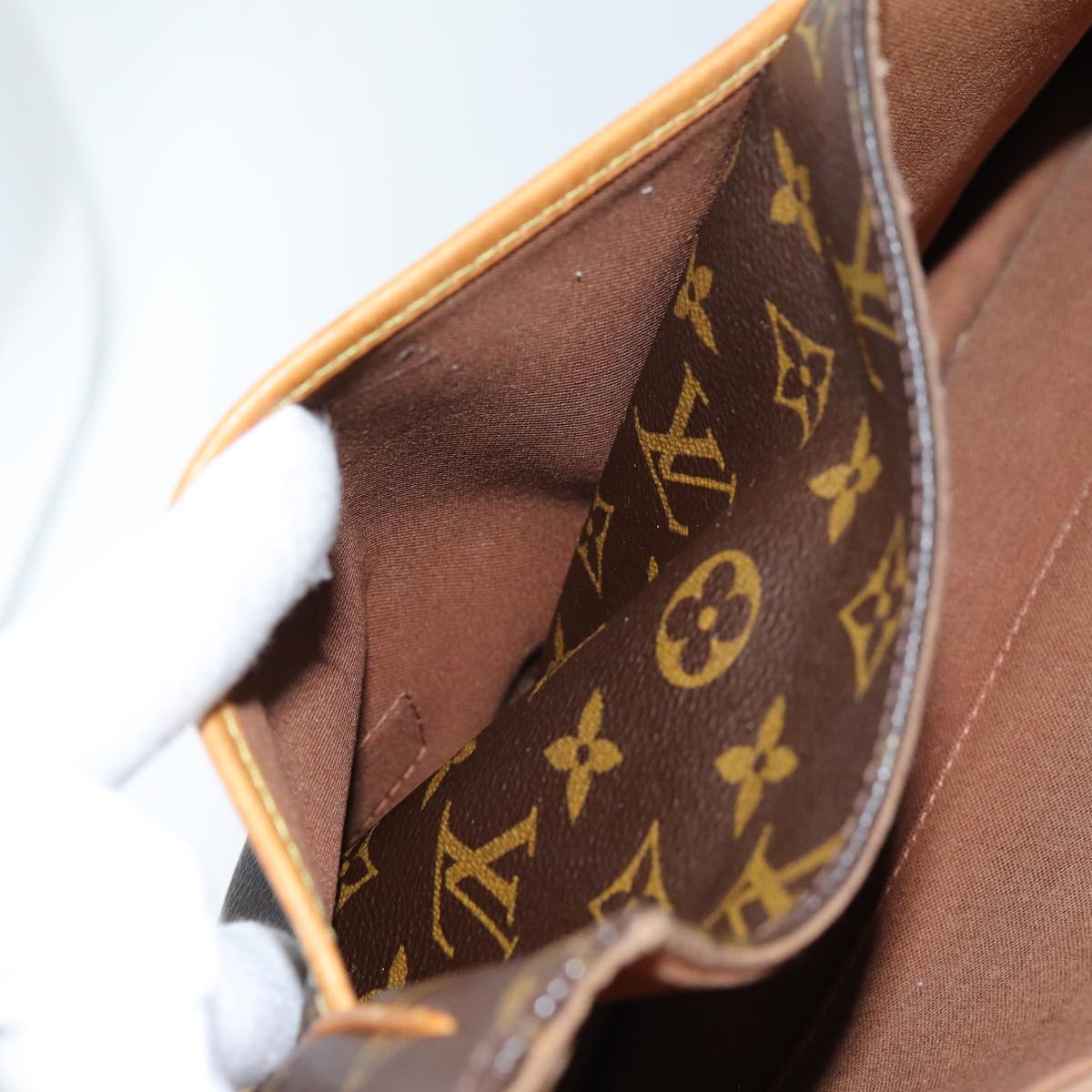 LOUIS VUITTON Monogram Messenger Bosphore GM Shoulder Bag M40105 LV Auth bs13106