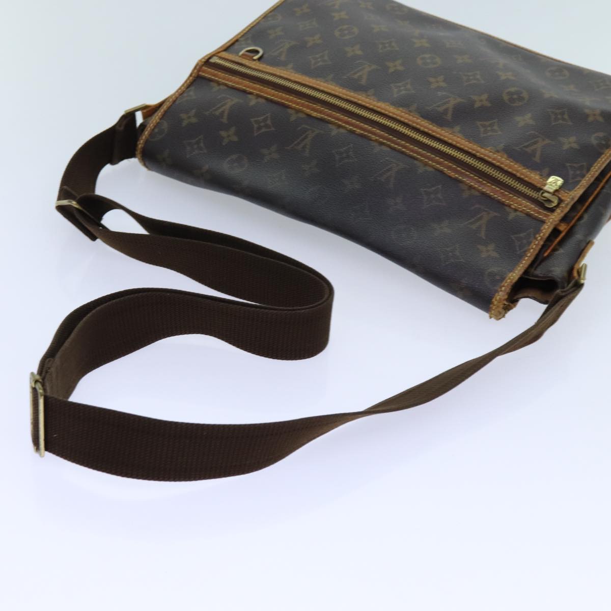 LOUIS VUITTON Monogram Messenger Bosphore GM Shoulder Bag M40105 LV Auth bs13106