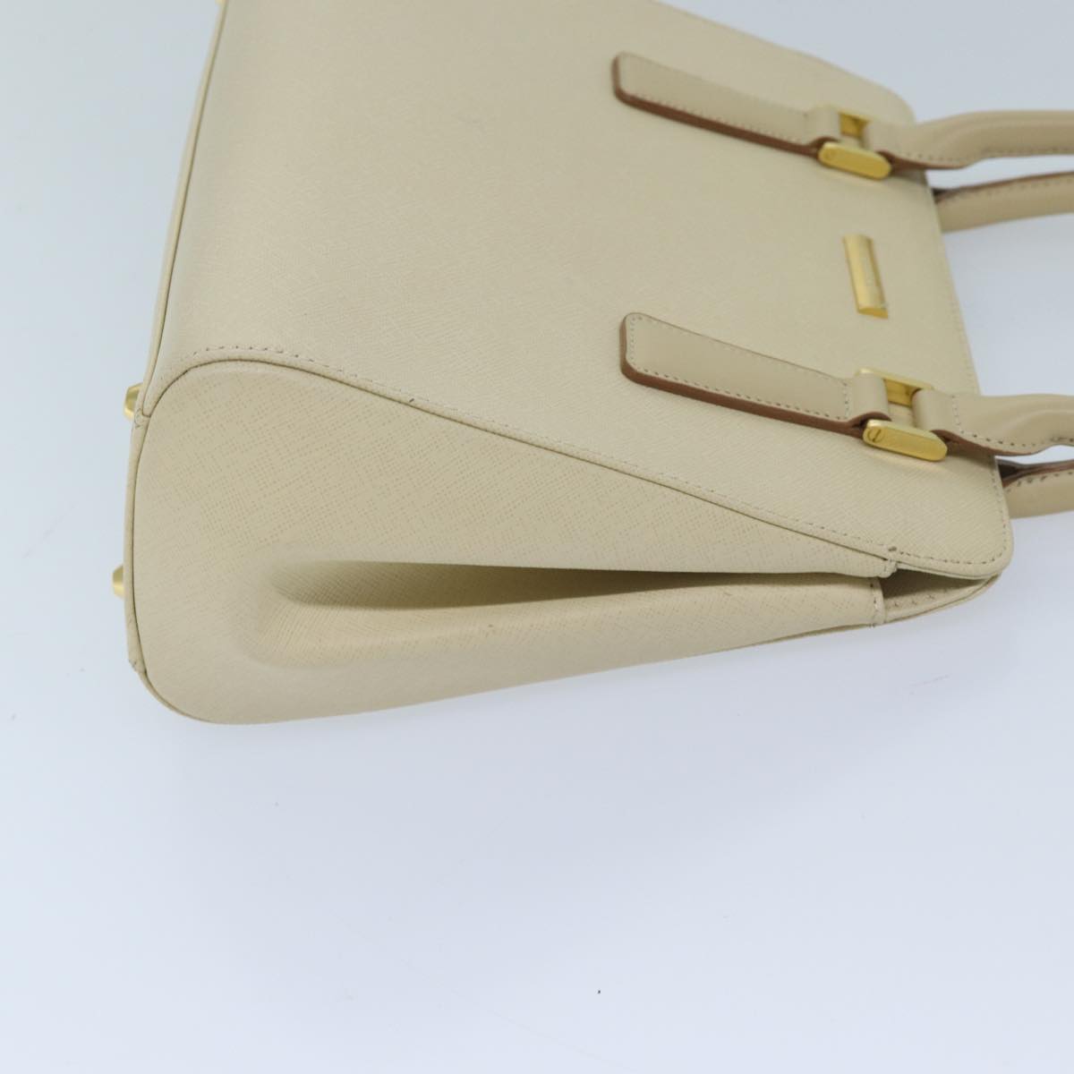 BURBERRY Hand Bag Leather Cream Auth bs13185