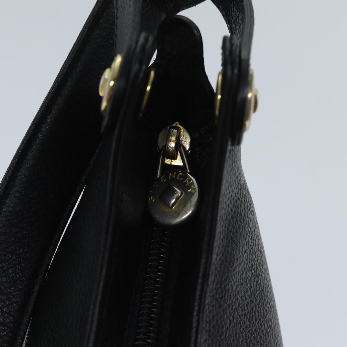 GIVENCHY Shoulder Bag Leather Black Auth bs13197