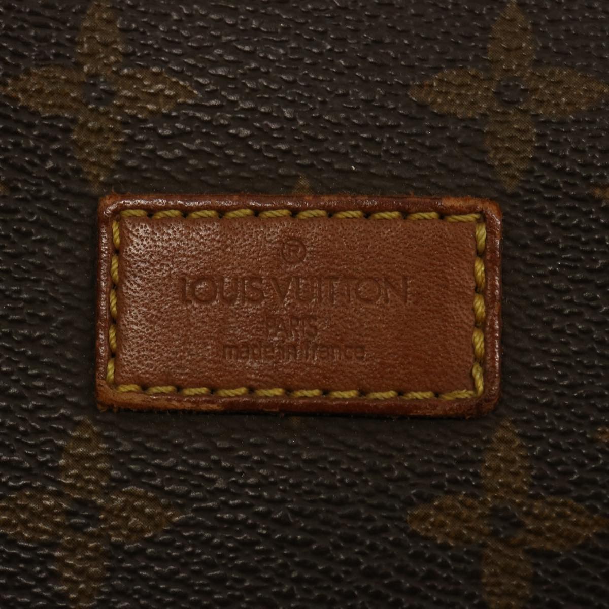 LOUIS VUITTON Monogram Saumur 35 Shoulder Bag M42254 LV Auth bs13341