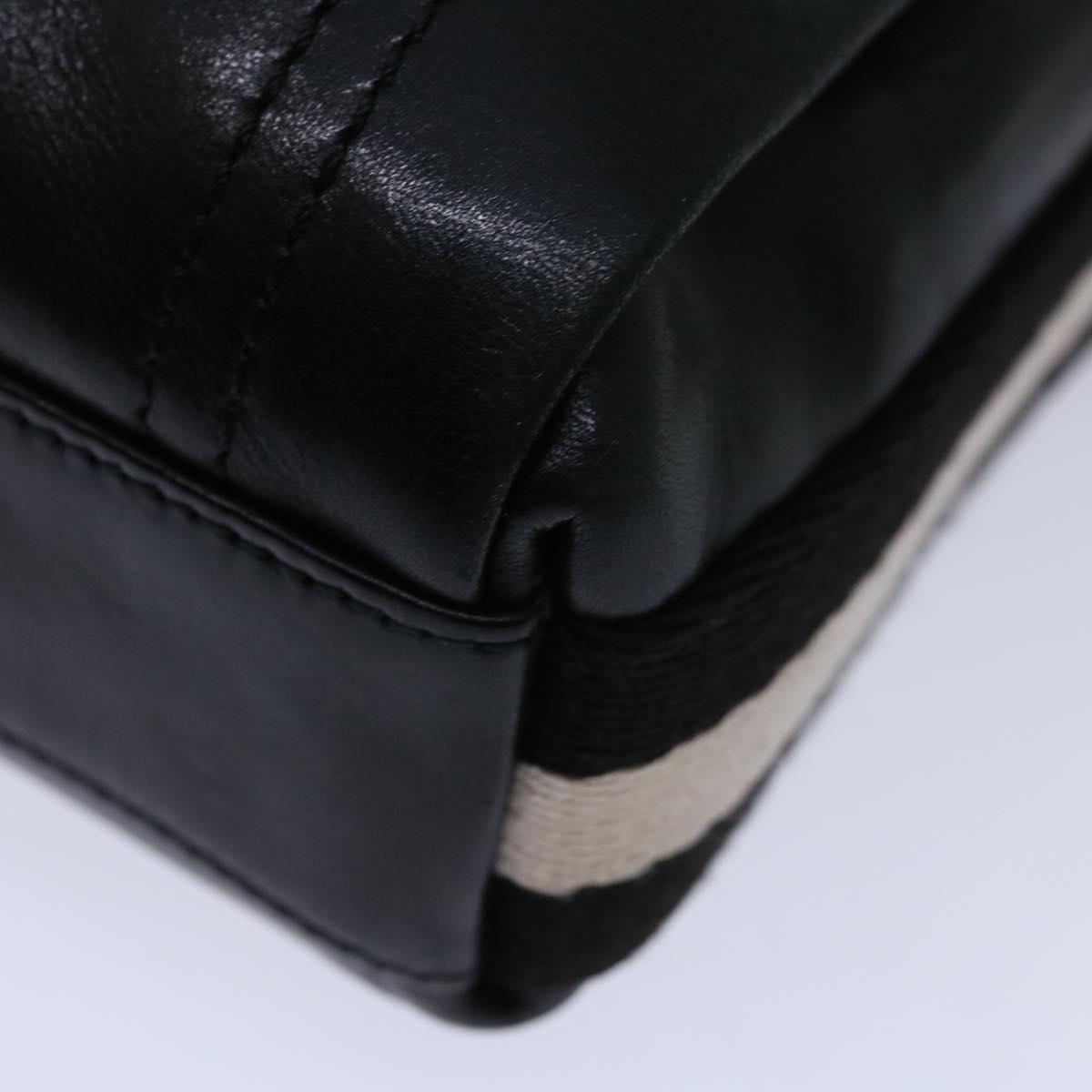BALLY Shoulder Bag Leather Black Auth bs13347