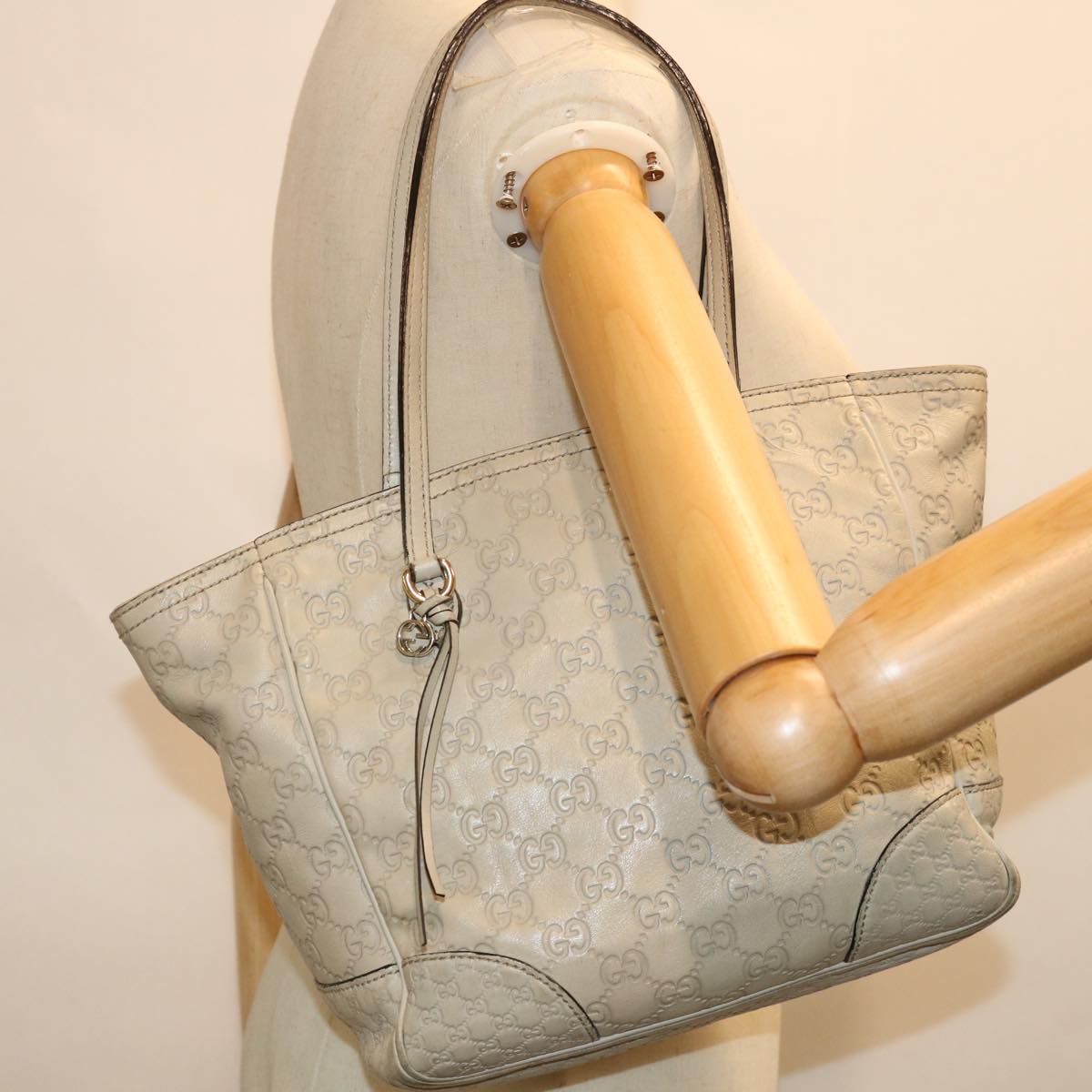 GUCCI GG Canvas Guccissima Tote Bag White 353119 Auth bs13350